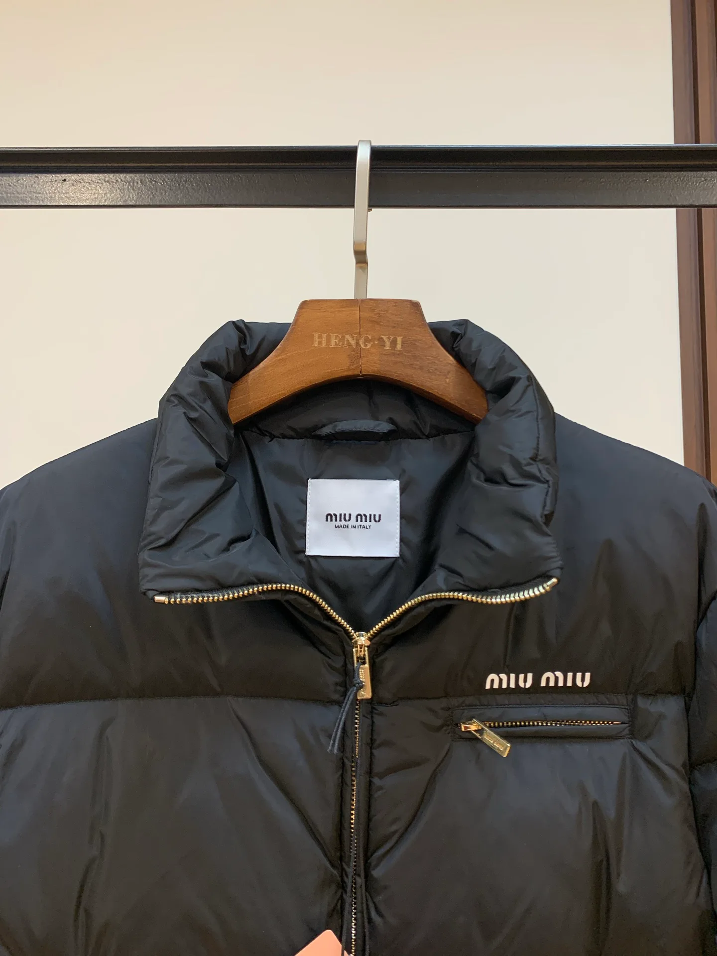 Куртки И Пуховики Женские Miu Miu 1373317