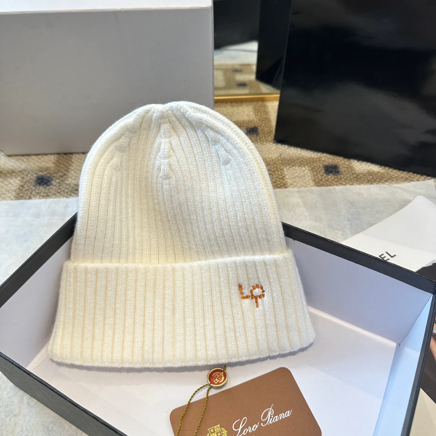 Головные Уборы Loro Piana 433043