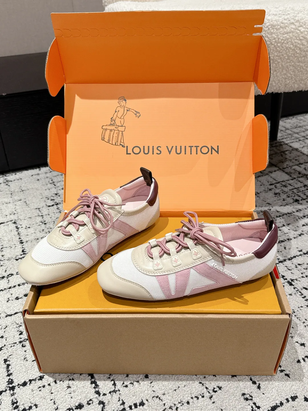 Кроссовки Женские Louis Vuitton 47491