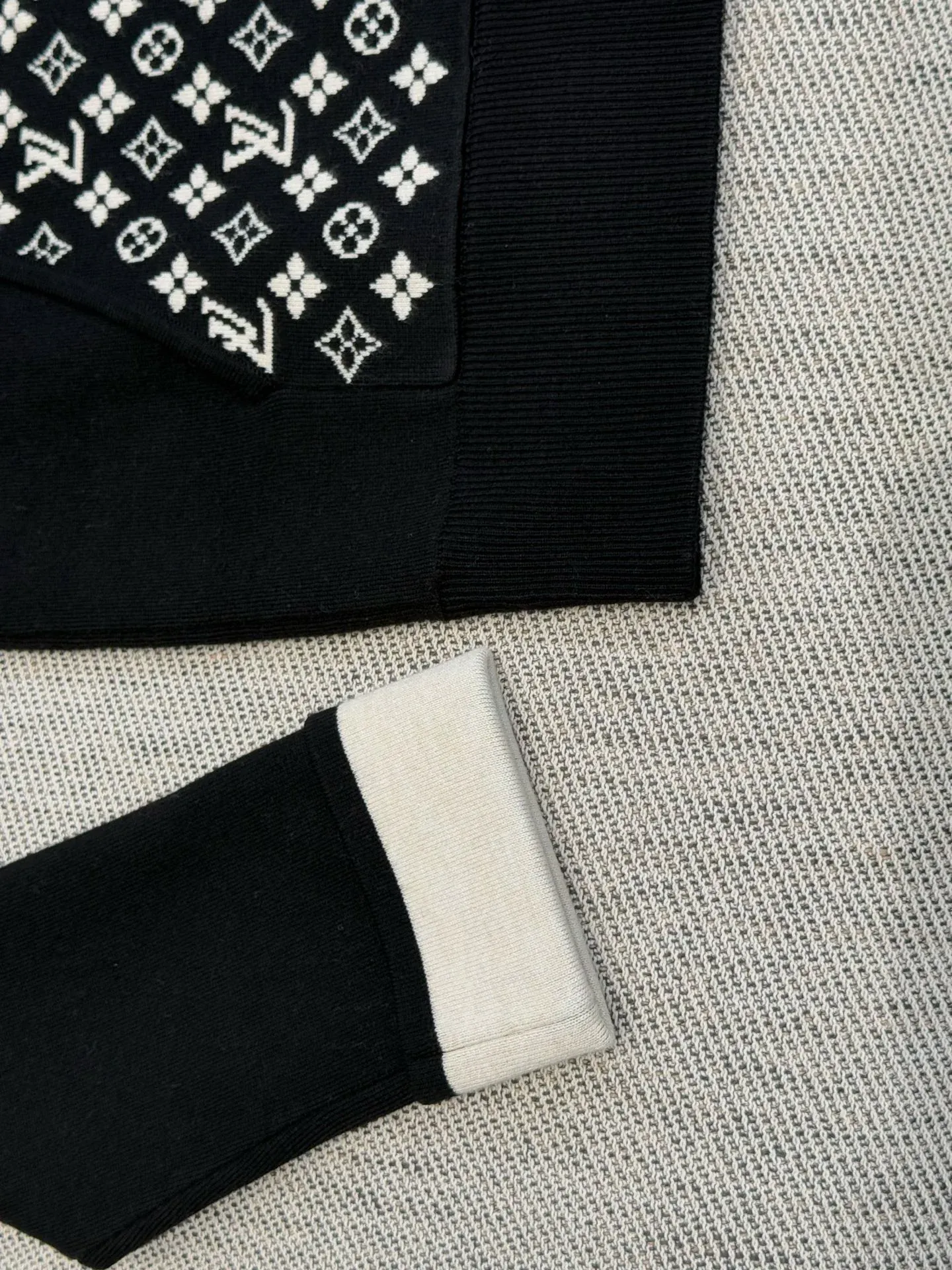 Куртки И Пуховики Женские Louis Vuitton 297917