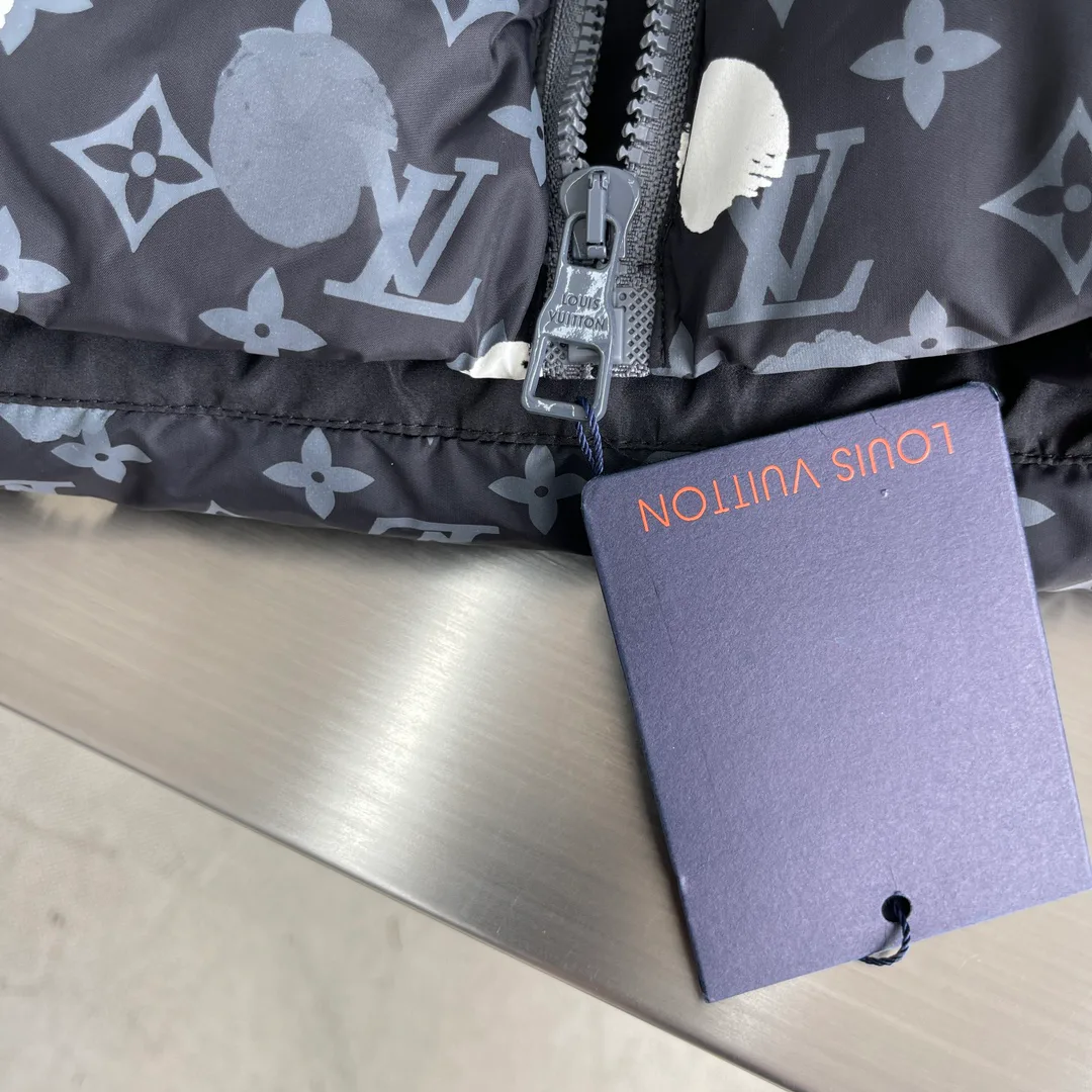 Куртки И Пуховики Мужские Louis Vuitton 1626214
