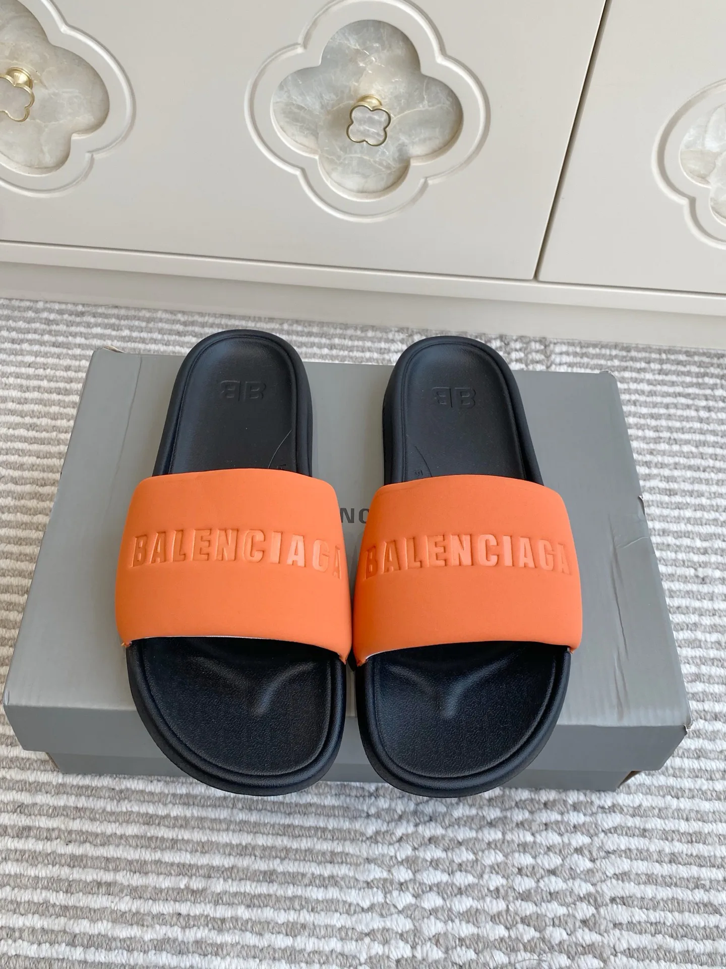 Шлепанцы Женские Balenciaga 11430331