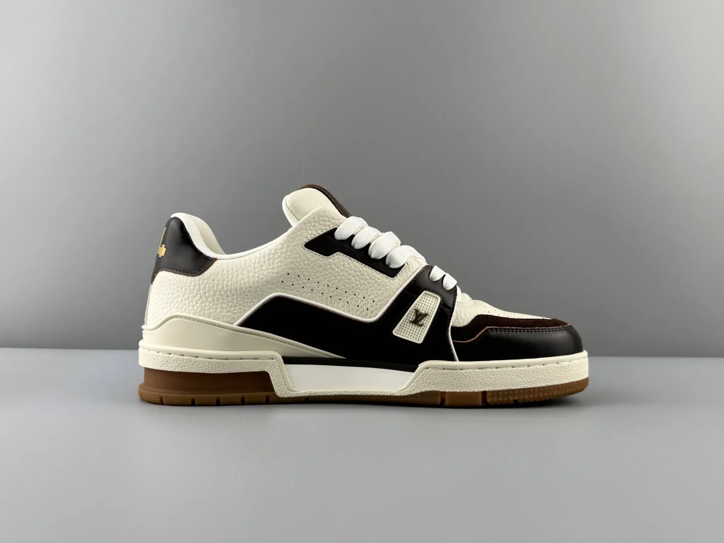 Кроссовки Мужские Louis Vuitton 12634388