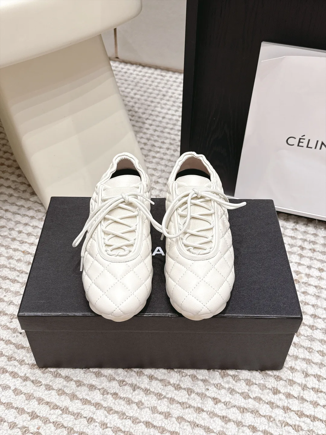 Кроссовки Женские Chanel 18034930