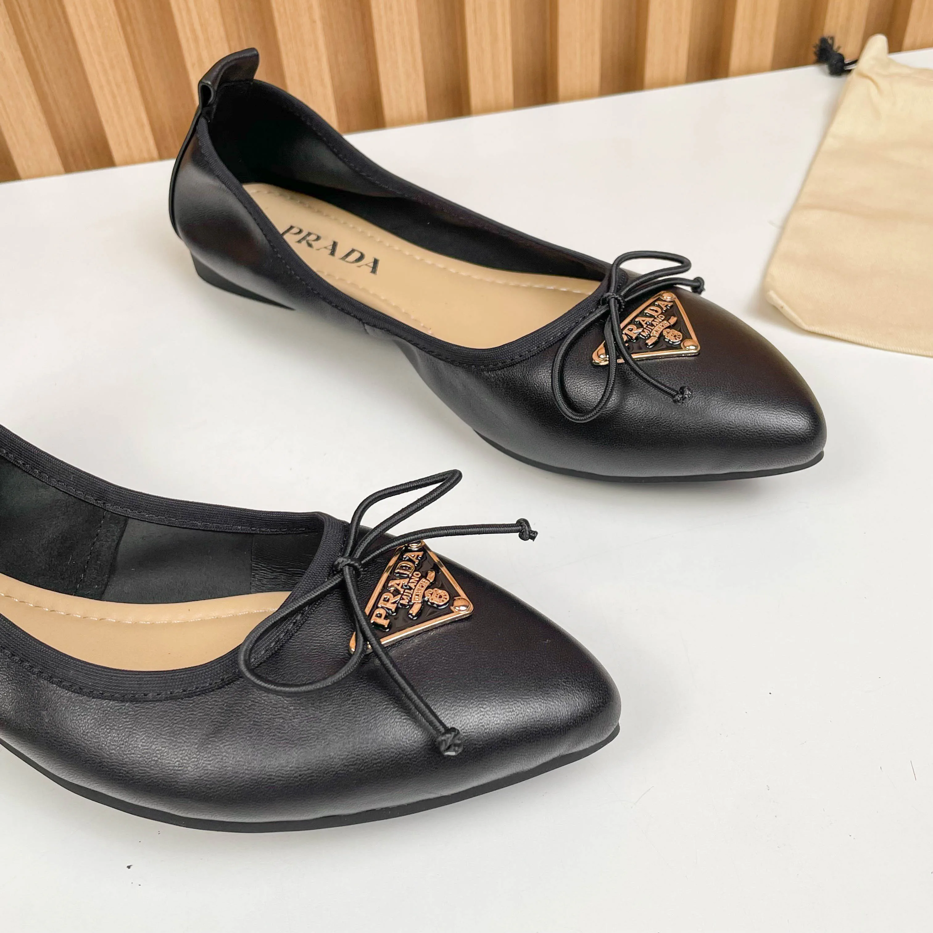 Балетки Женские Prada 17038116