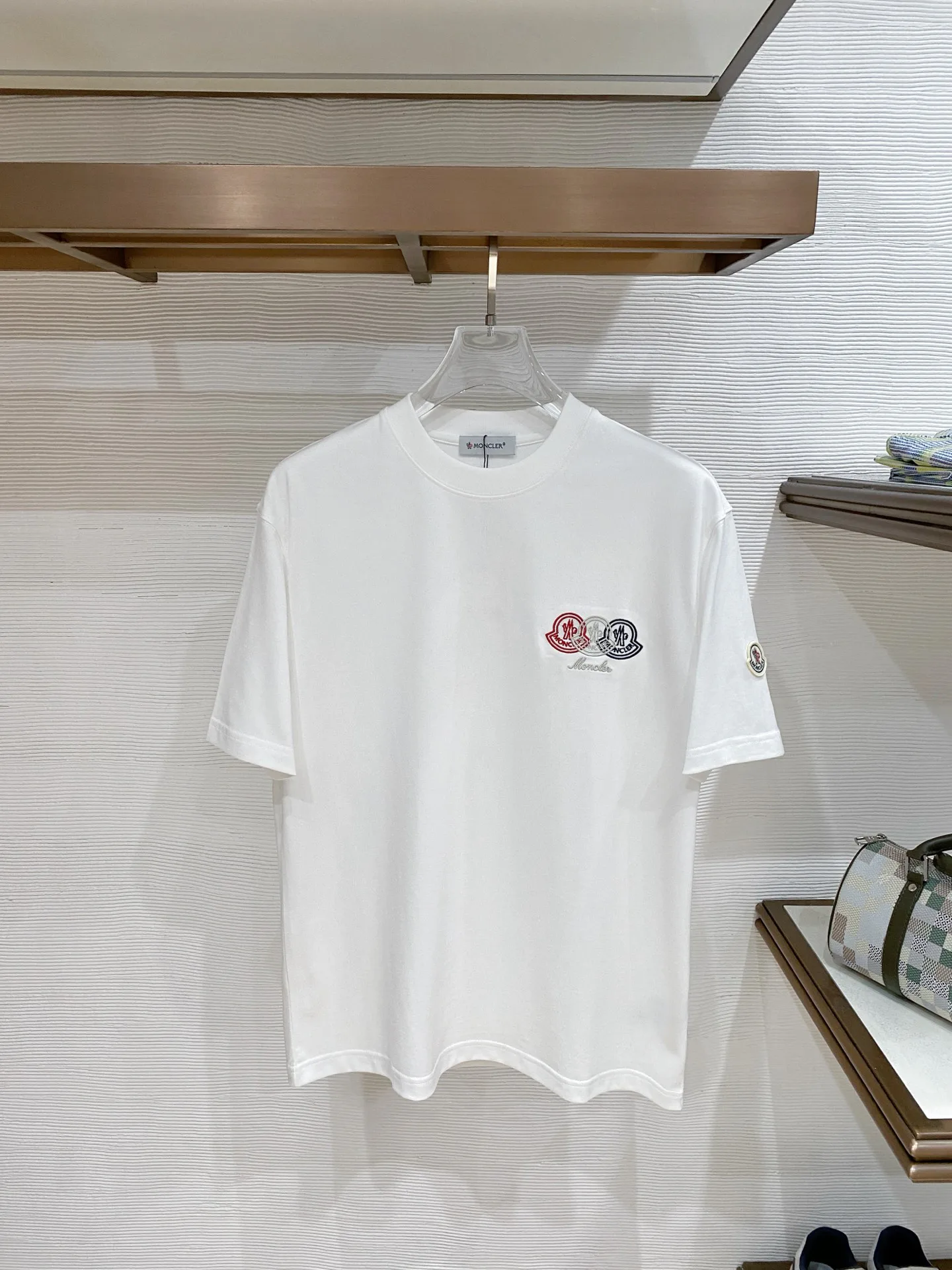 Футболки Мужские Moncler 13328143