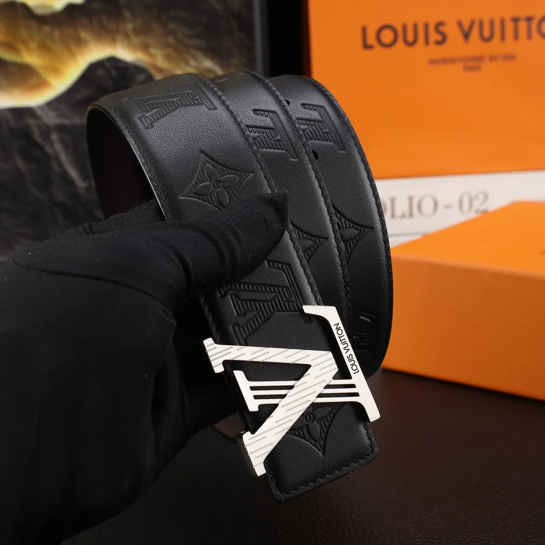 Ремни Louis Vuitton 5422570