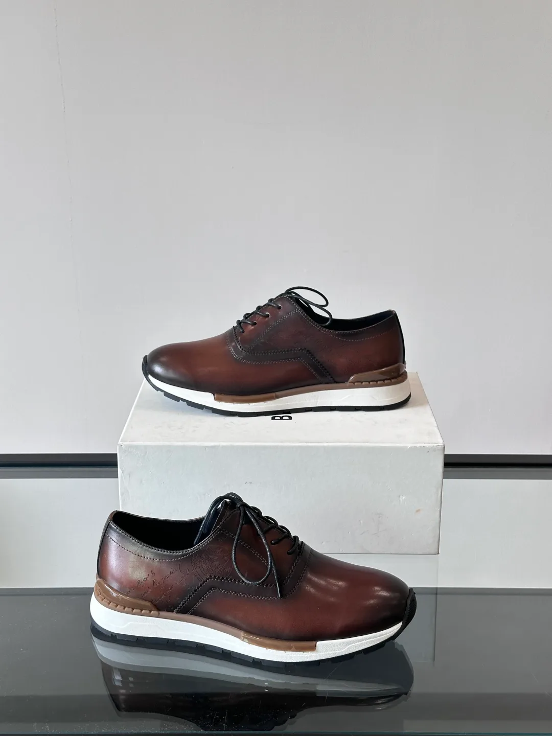 Кроссовки Мужские Berluti 28192