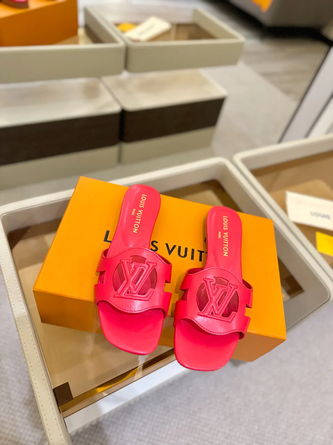 Сандалии Женские Louis Vuitton 9623535
