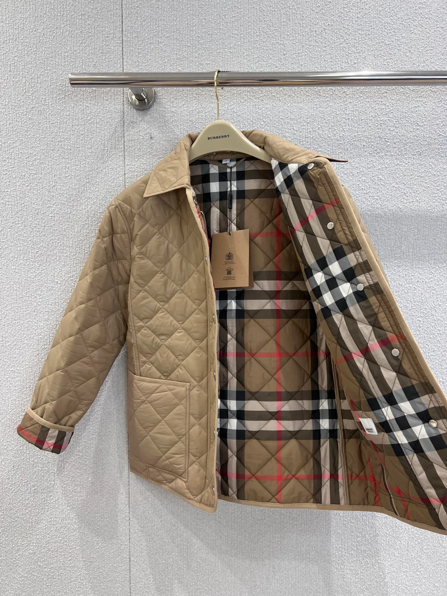 Куртки И Пуховики Женские Burberry 11672132