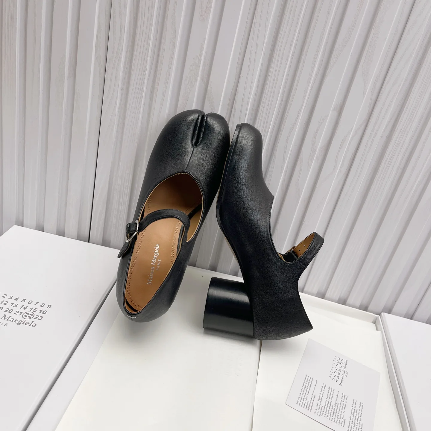 Туфли Женские Maison Margiela 18104520