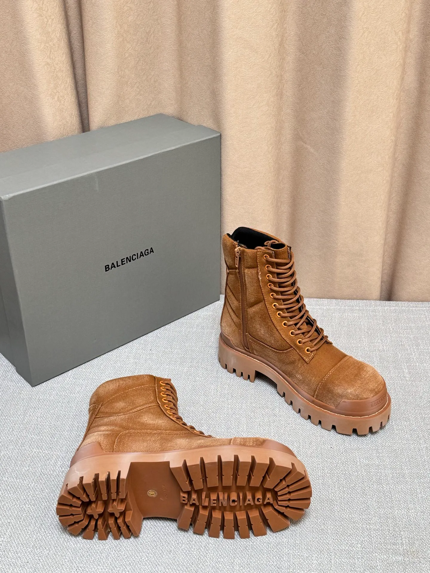 Ботинки Мужские Balenciaga 13942893