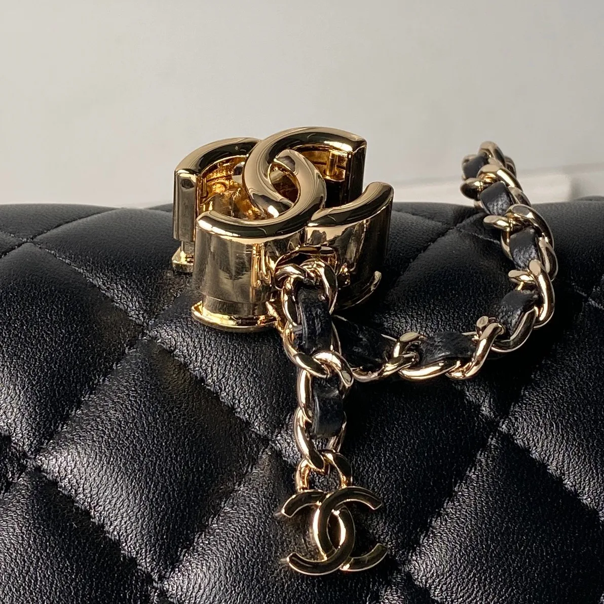 Классические Сумки Женские Chanel 13332187