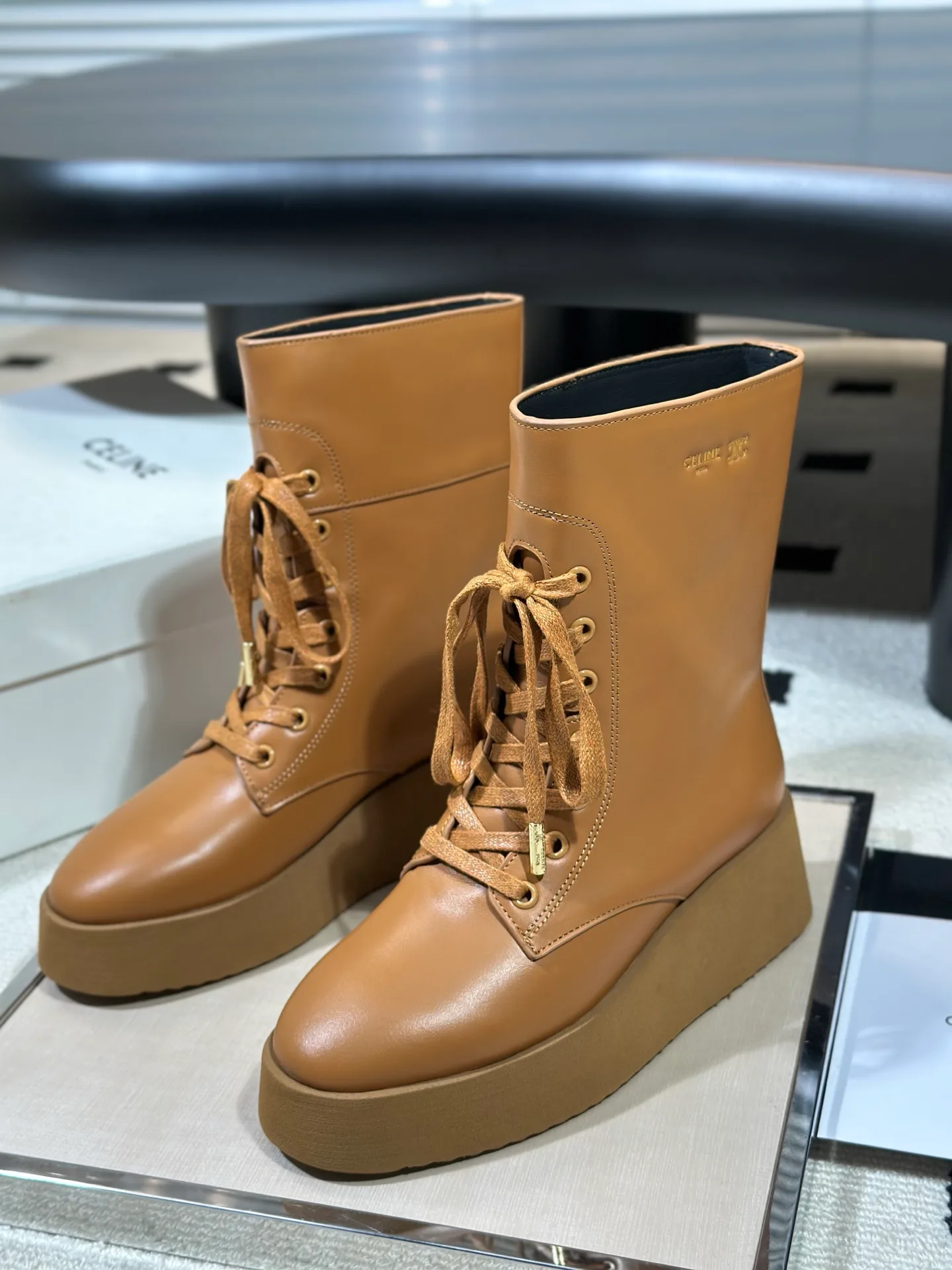 Ботинки Женские Celine 18041690