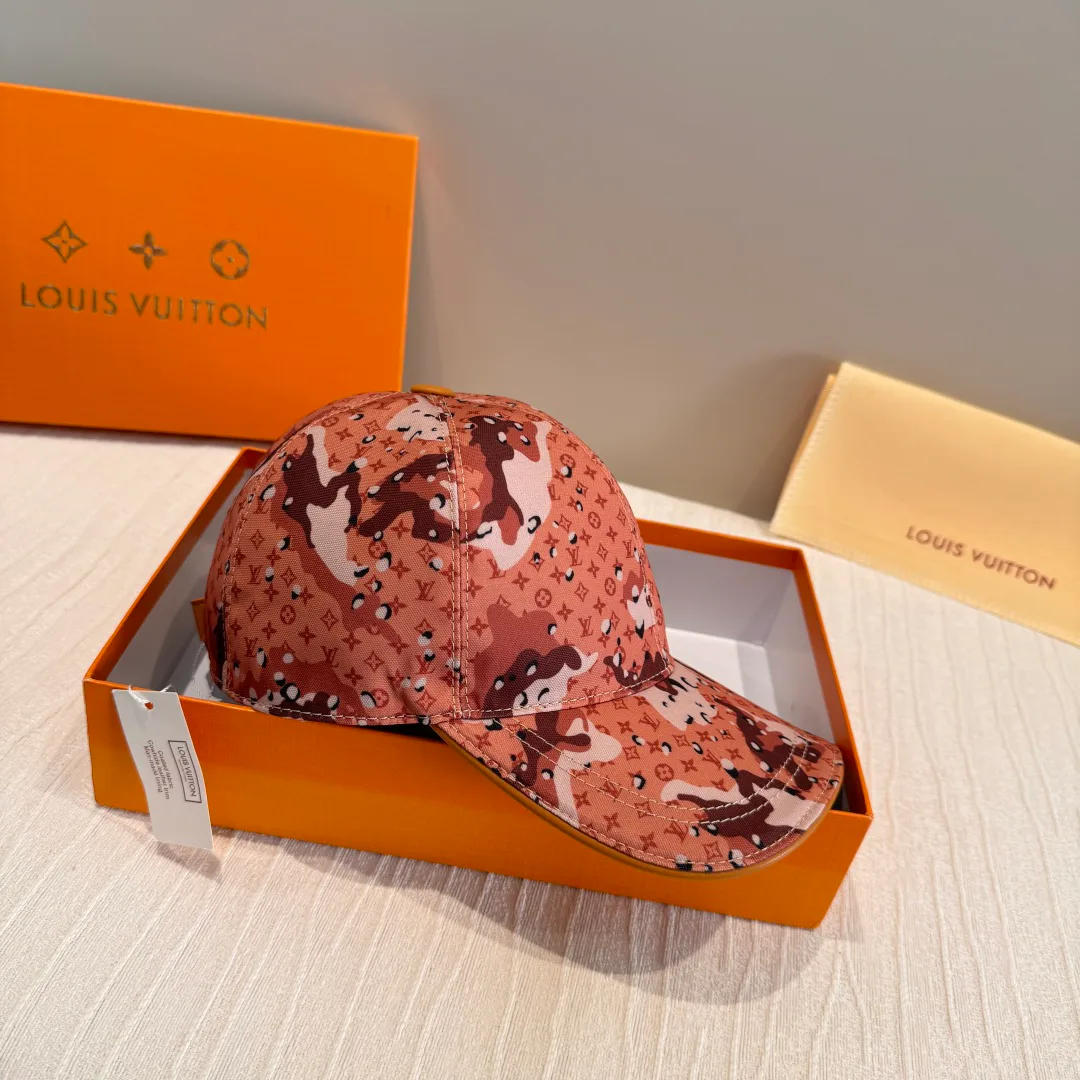 Головные Уборы Louis Vuitton 11529596