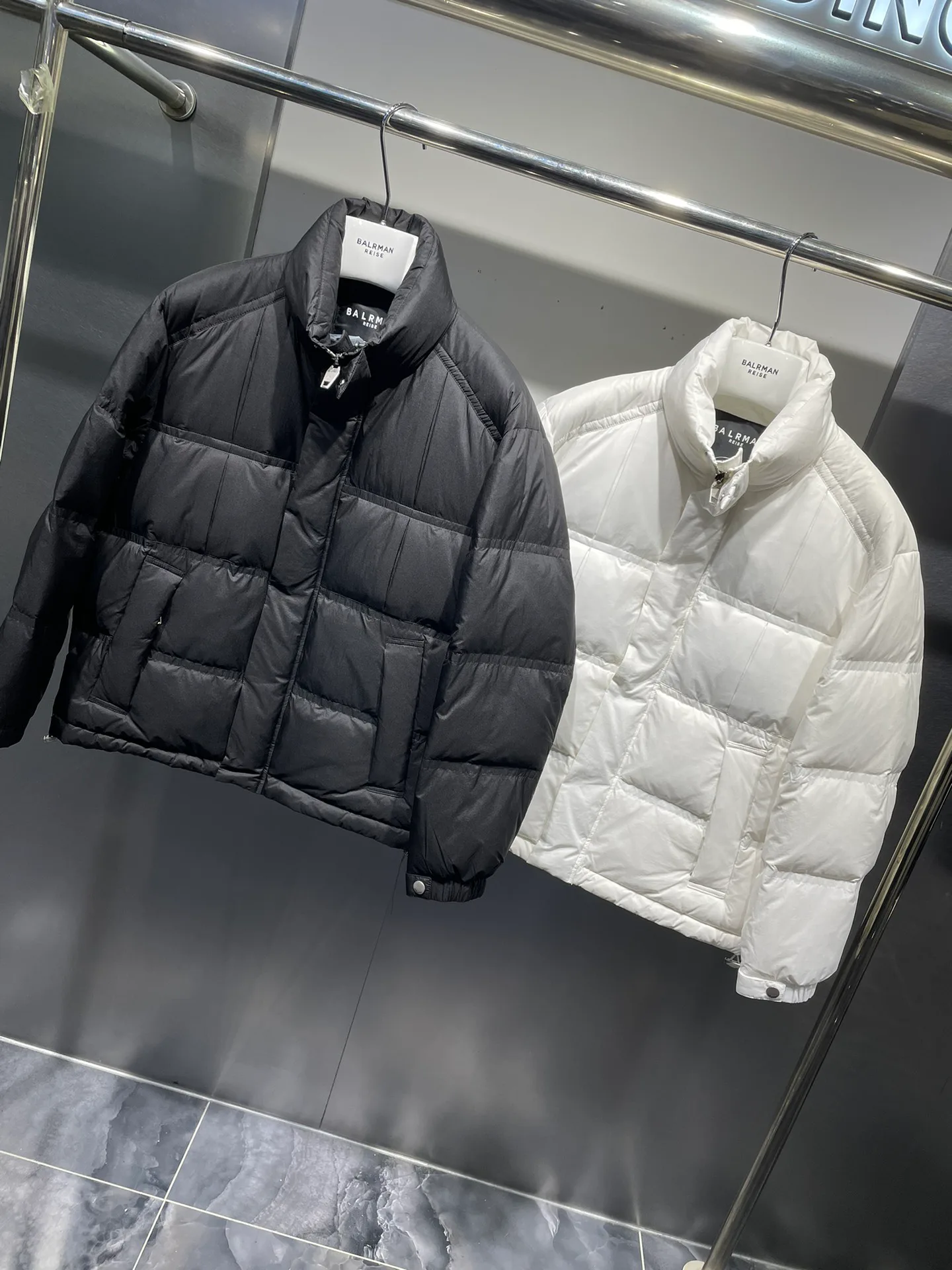 Куртки И Пуховики Женские Balmain 107203