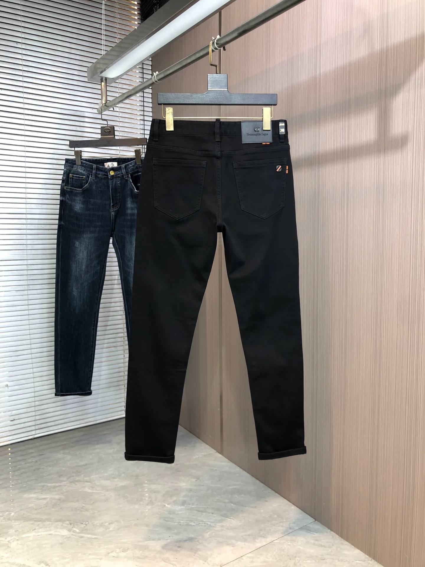 Джинсы Женские Zegna 10186877