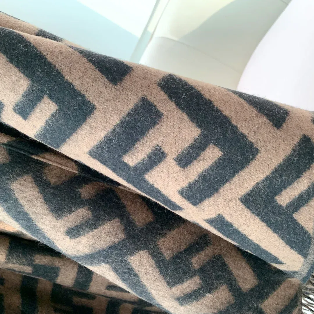 Шарфы Fendi 550230