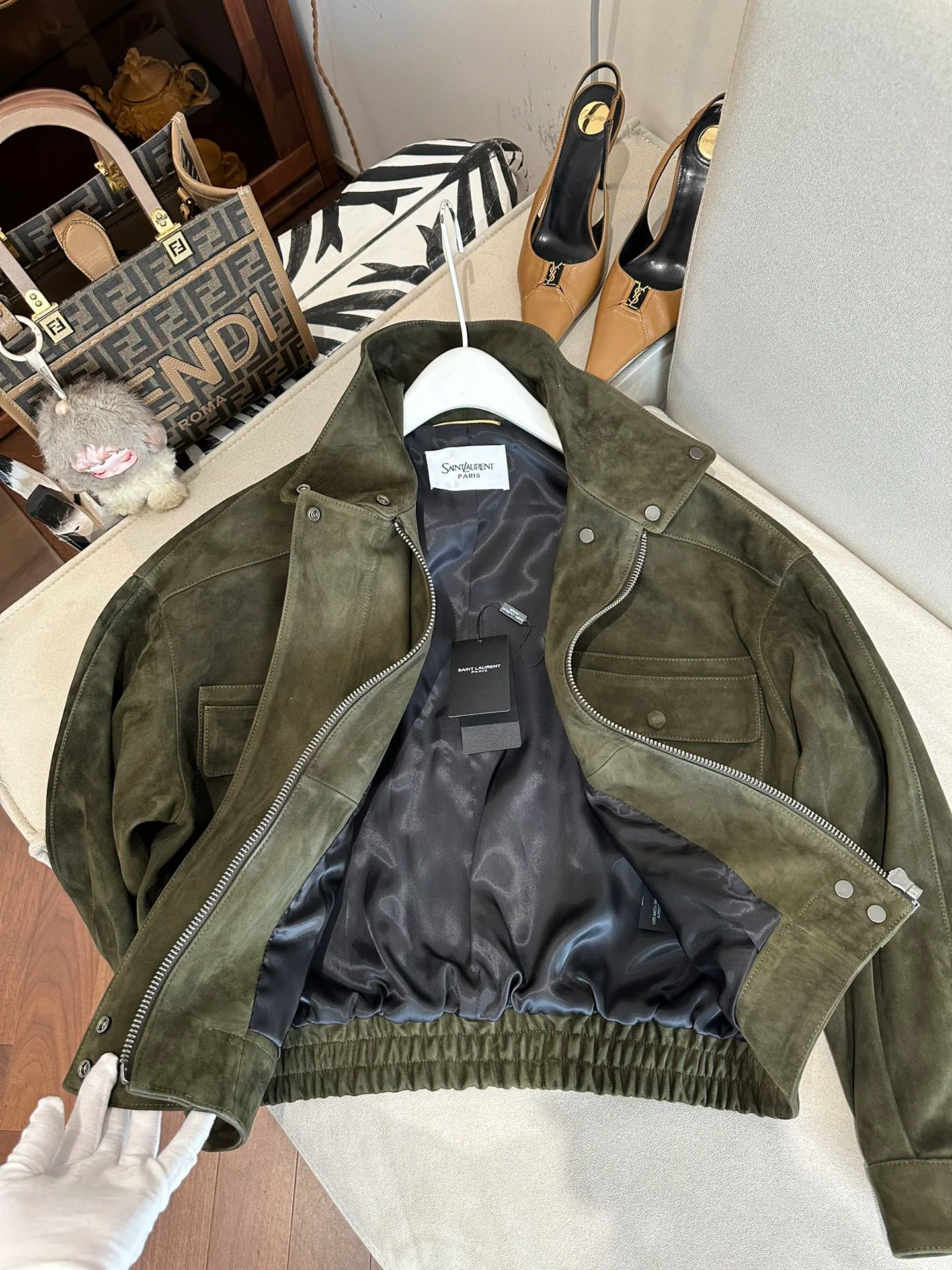 Кожаные Куртки И Дублёнки Женские Saint Laurent 11814034