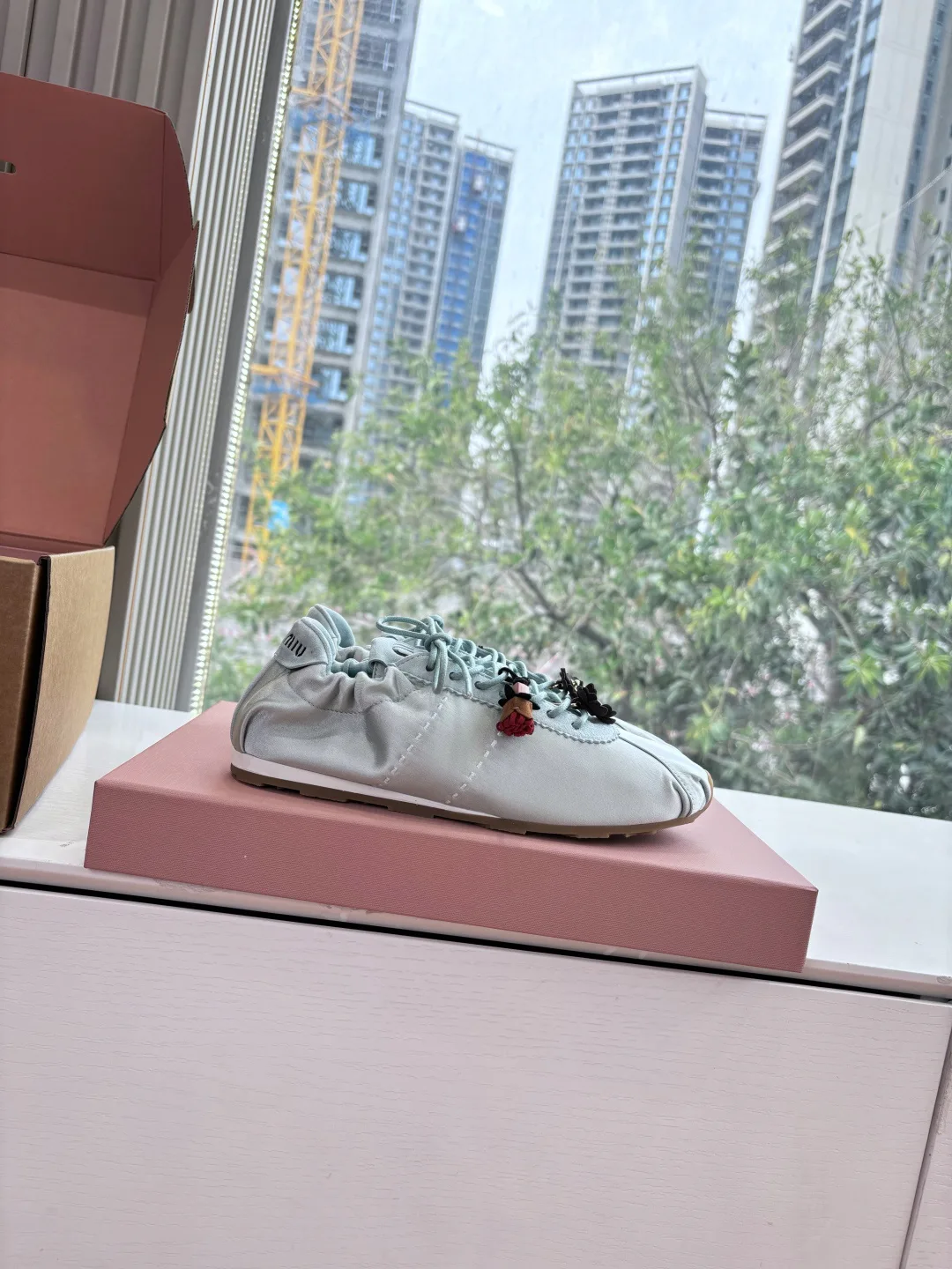 Кроссовки Женские Miu Miu 1088229