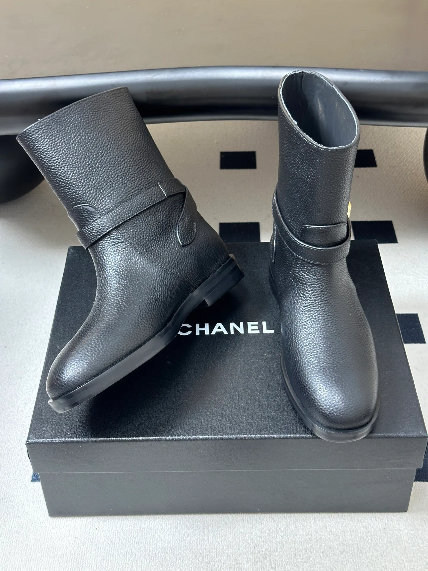 Сапоги Женские Chanel 18069832