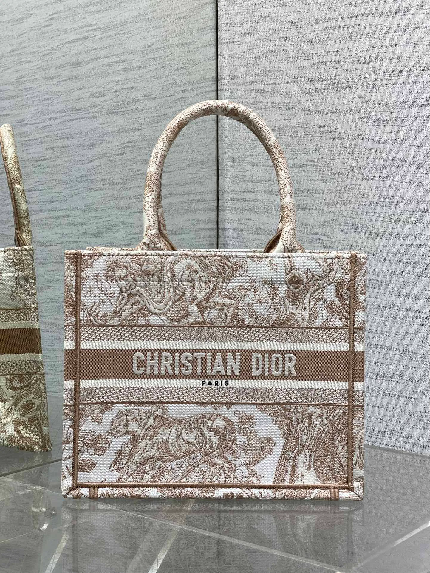 Классические Сумки Женские Christian Dior 11224041