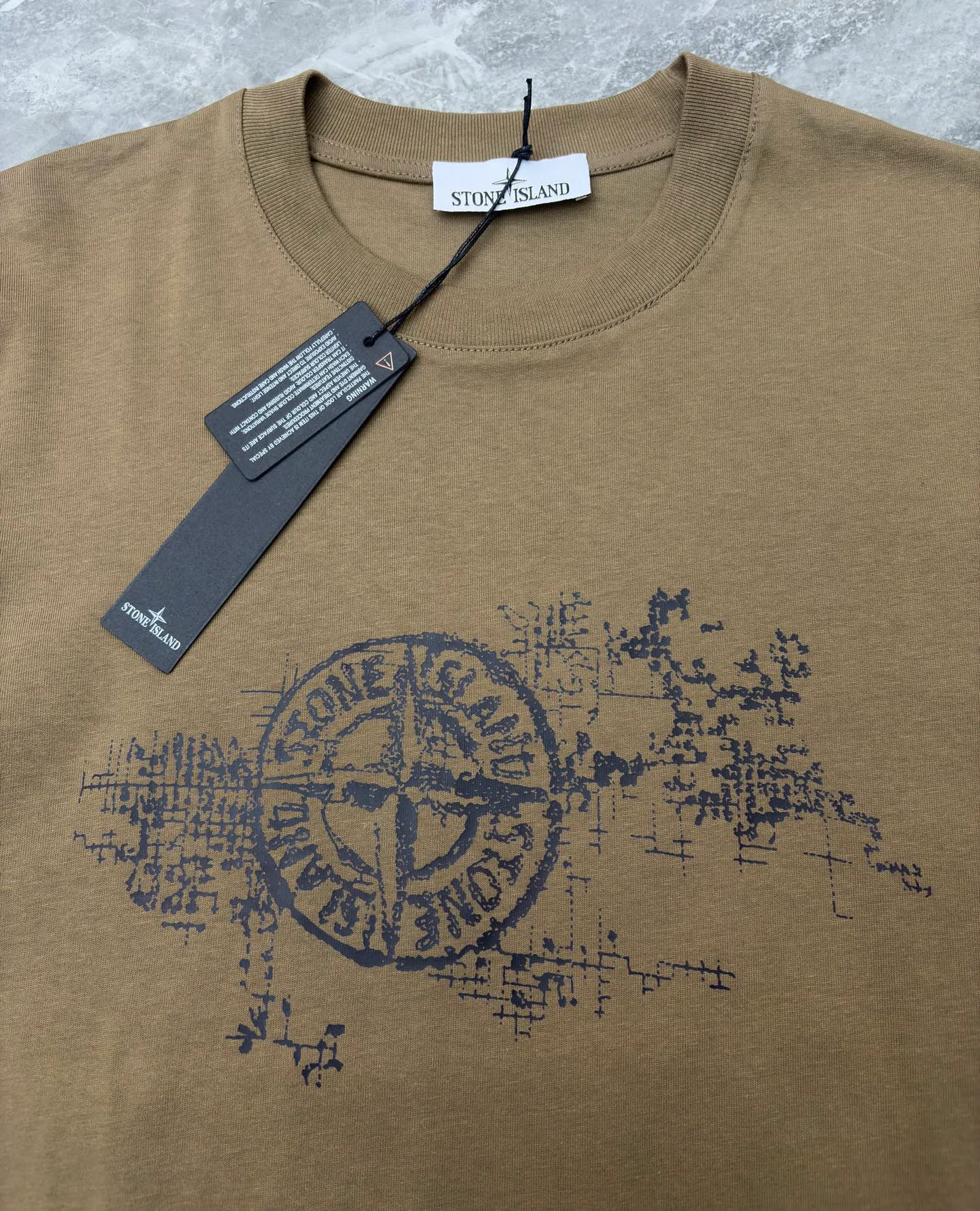 Футболки Женские Stone Island 11424384