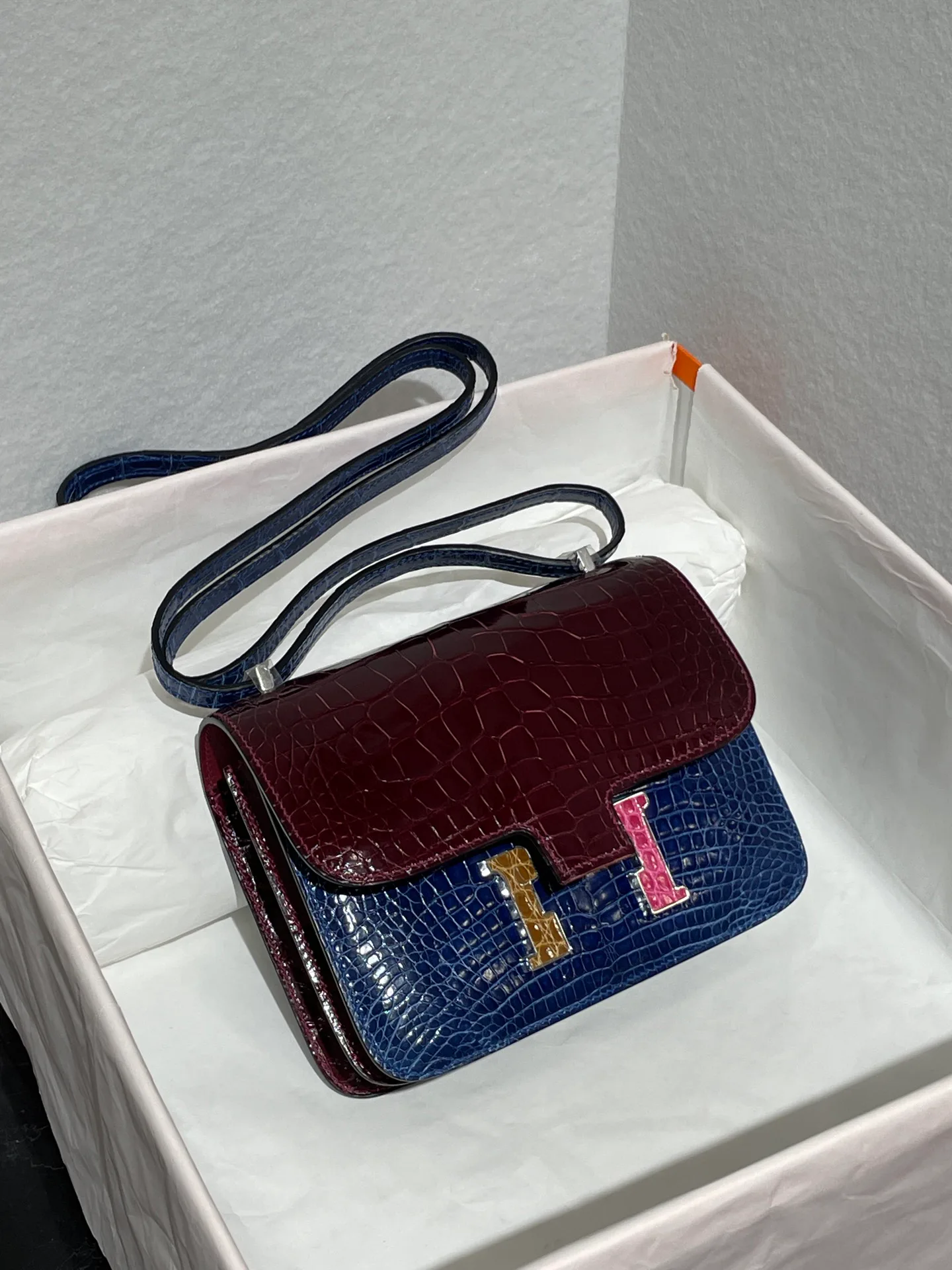 Классические Сумки Женские Hermes 18127134