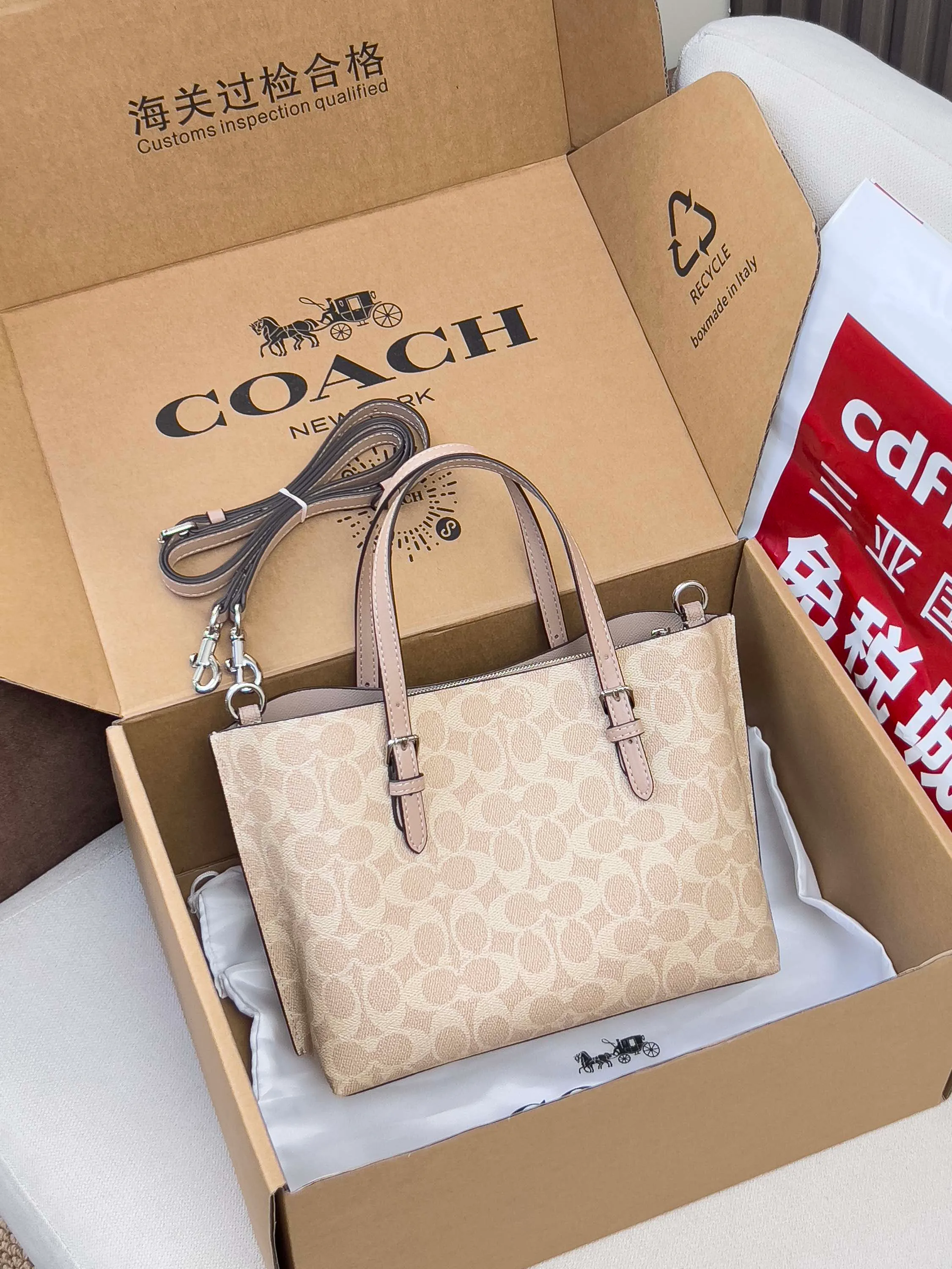 Классические Сумки Женские Coach 1864363