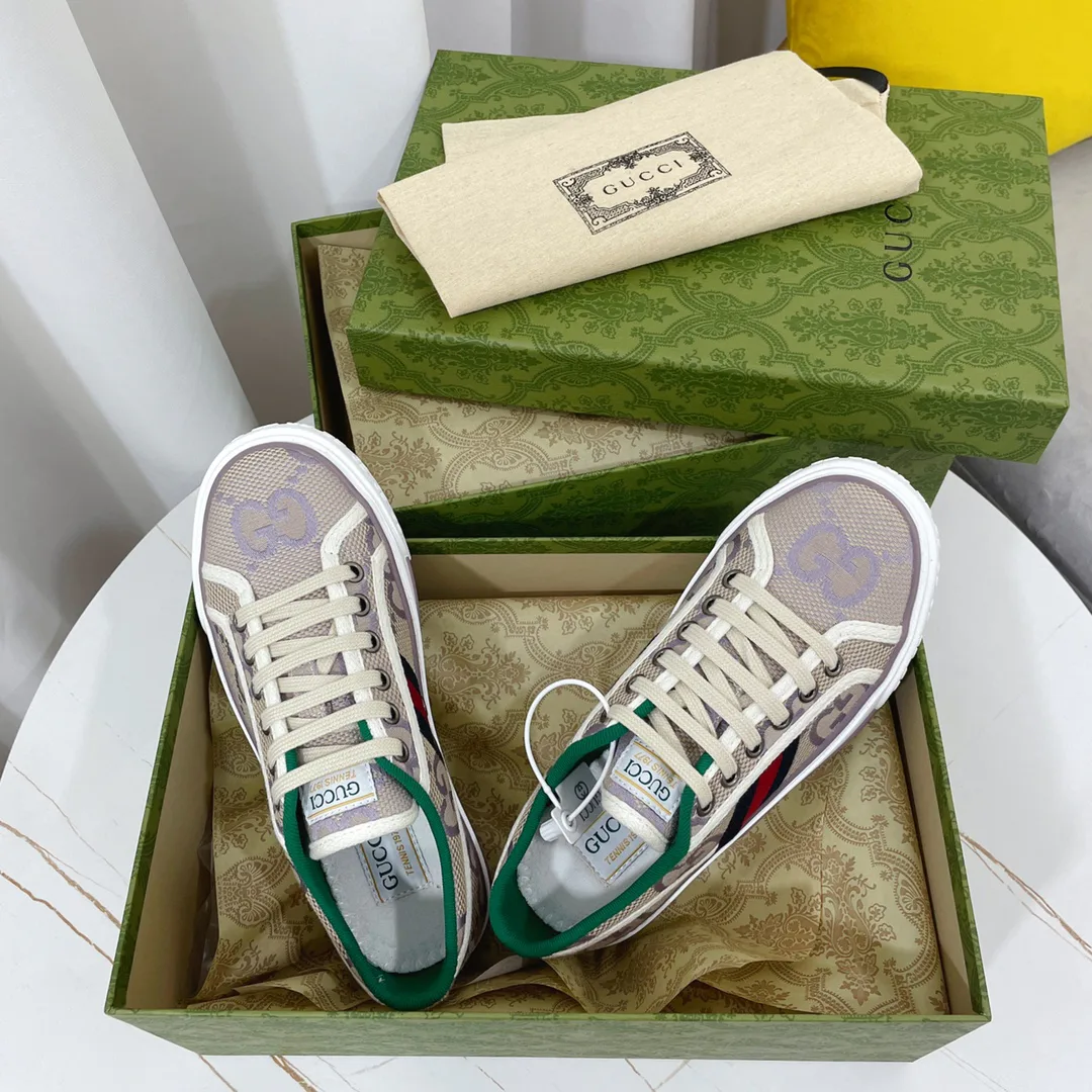 Кроссовки Женские Gucci 19691209