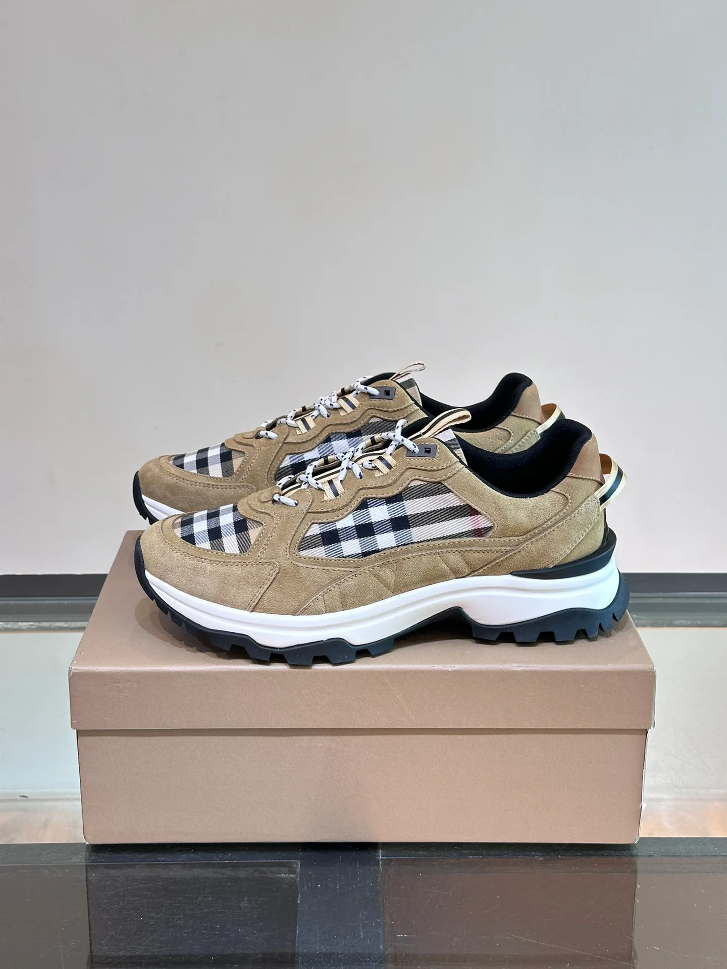 Кроссовки Мужские Burberry 1319070