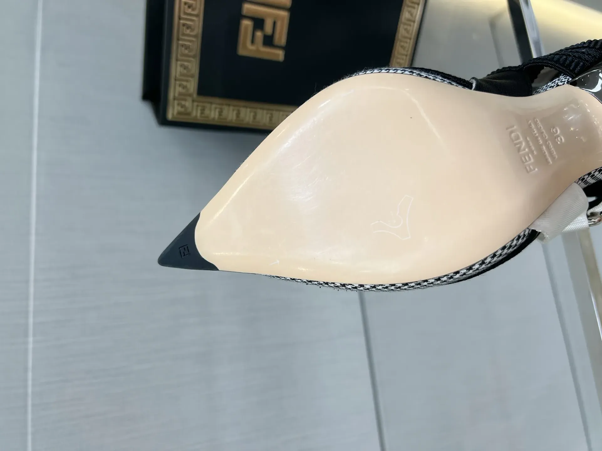 Туфли Женские Fendi 11401