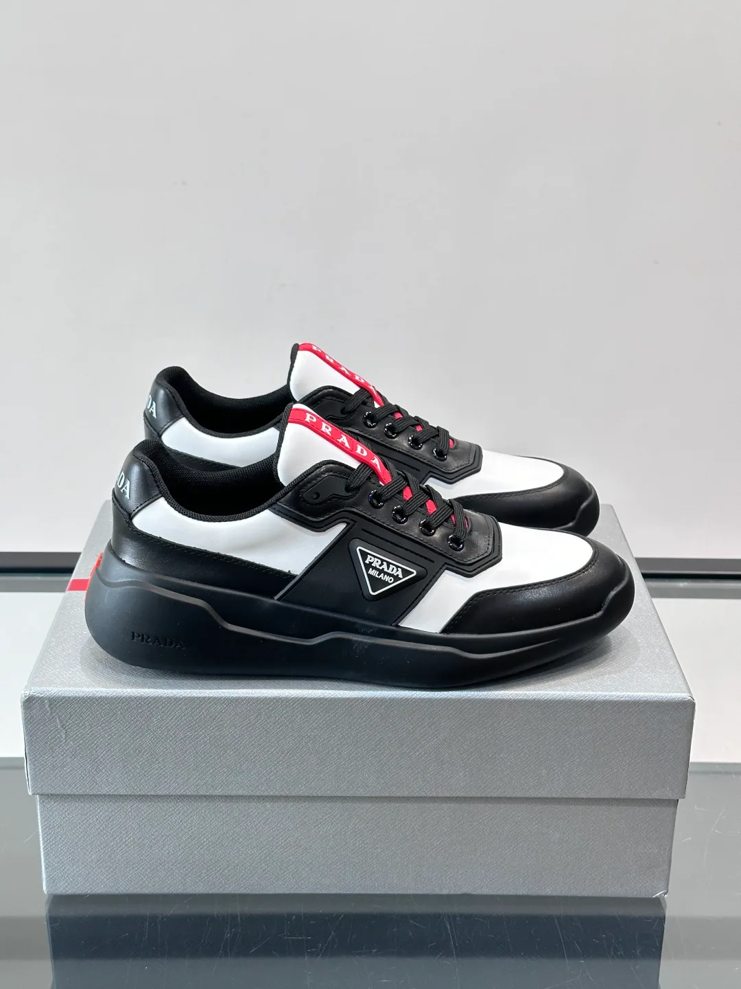 Кроссовки Мужские Prada 11533562