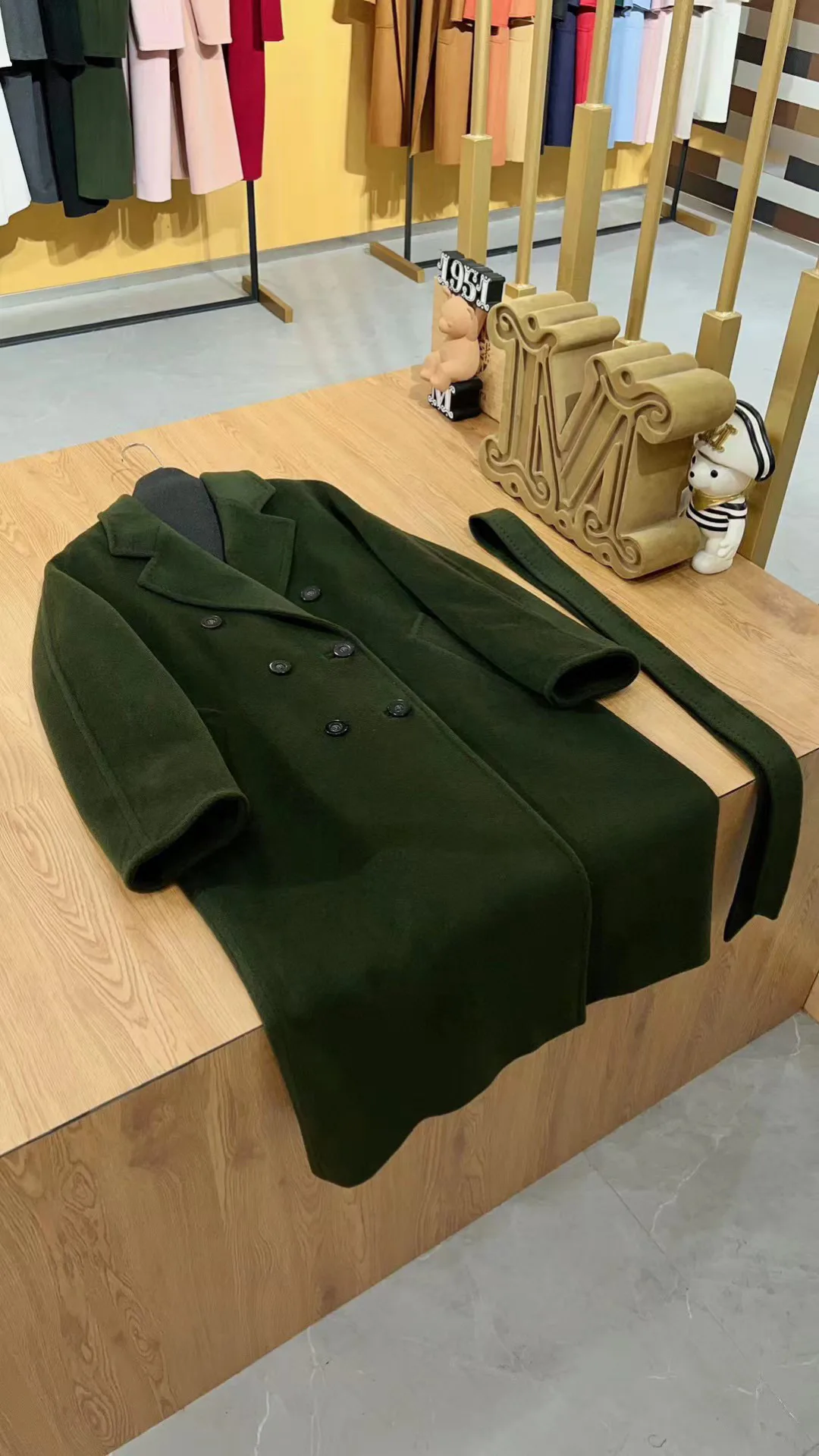 Пальто Женские Max Mara 853707