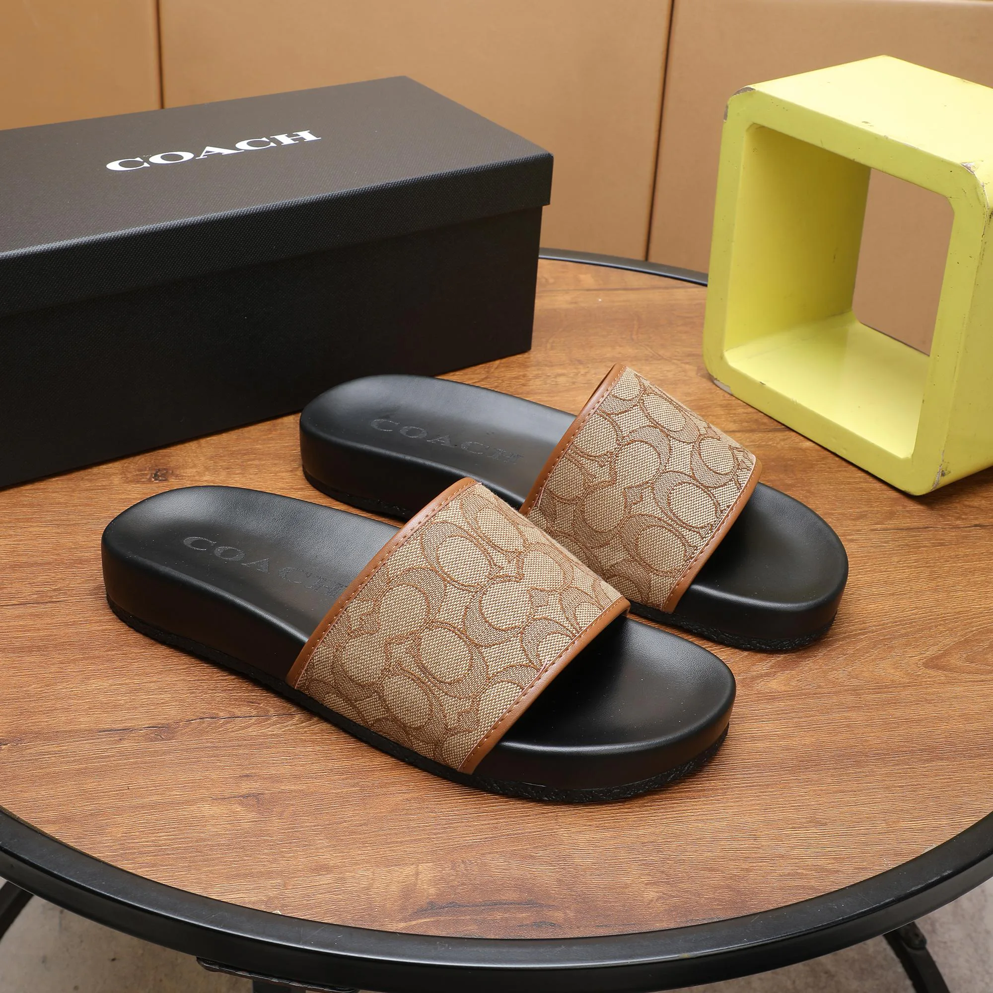 Шлепанцы Женские Coach 559065