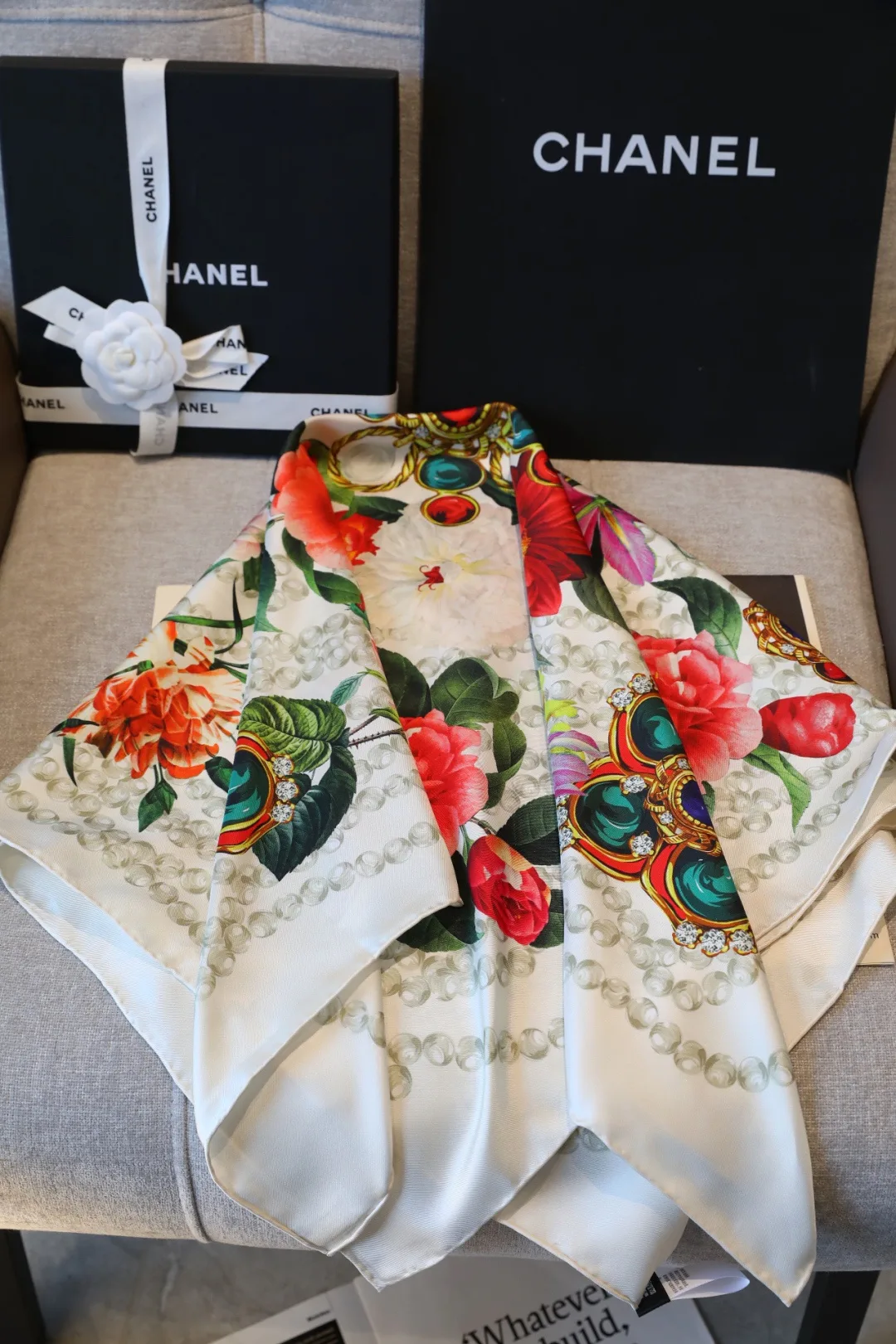 Платки Chanel 13980591