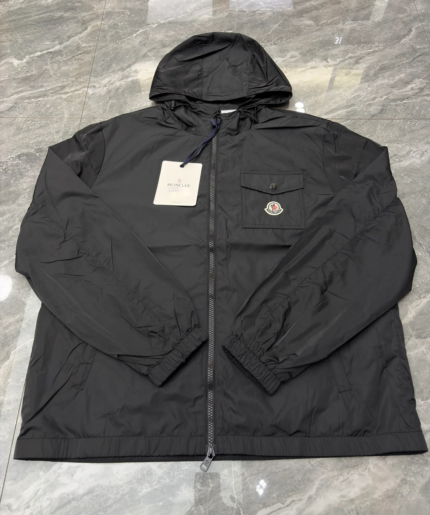 Куртки И Пуховики Мужские Moncler 11641504