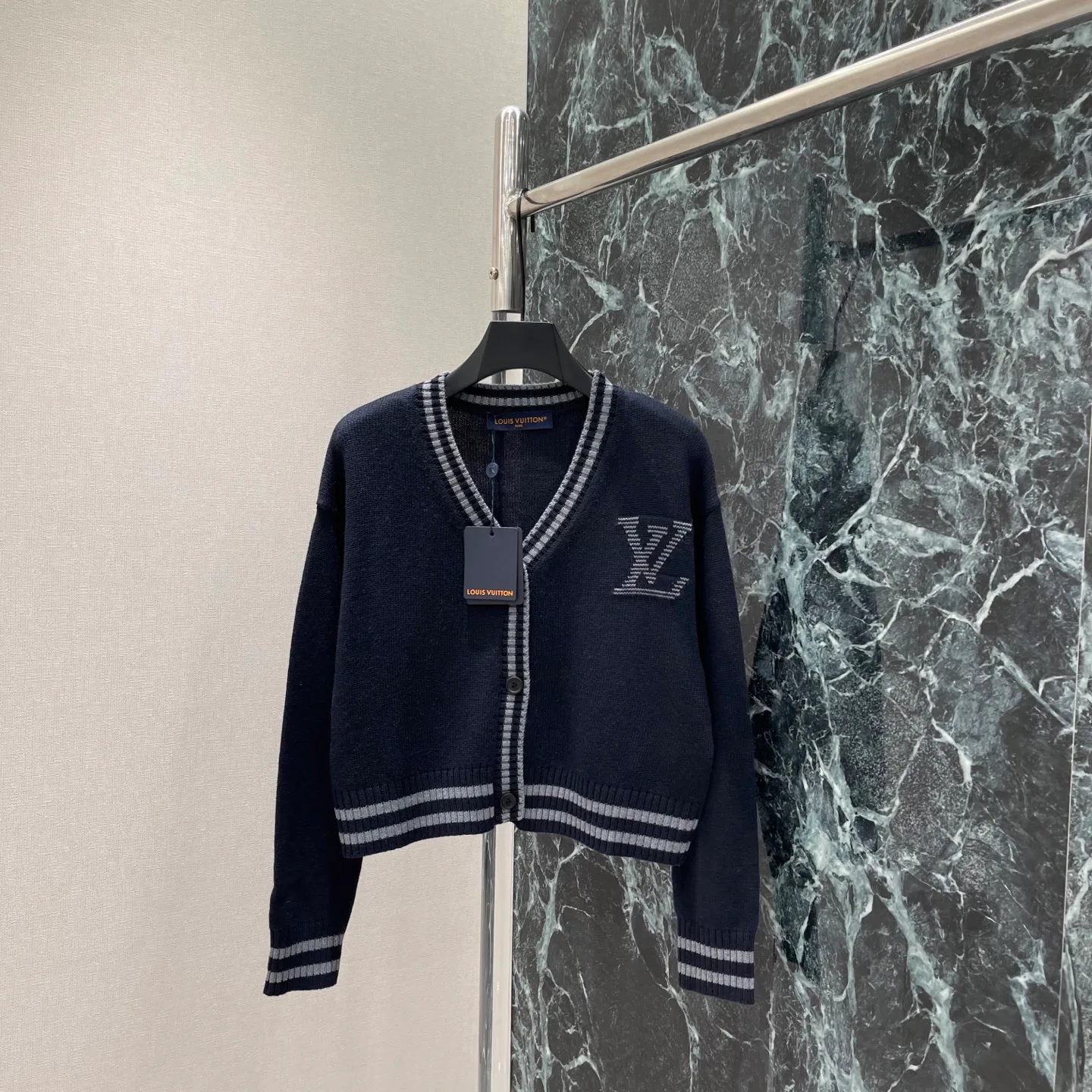 Джемперы И Свитеры Женские Louis Vuitton 18435285