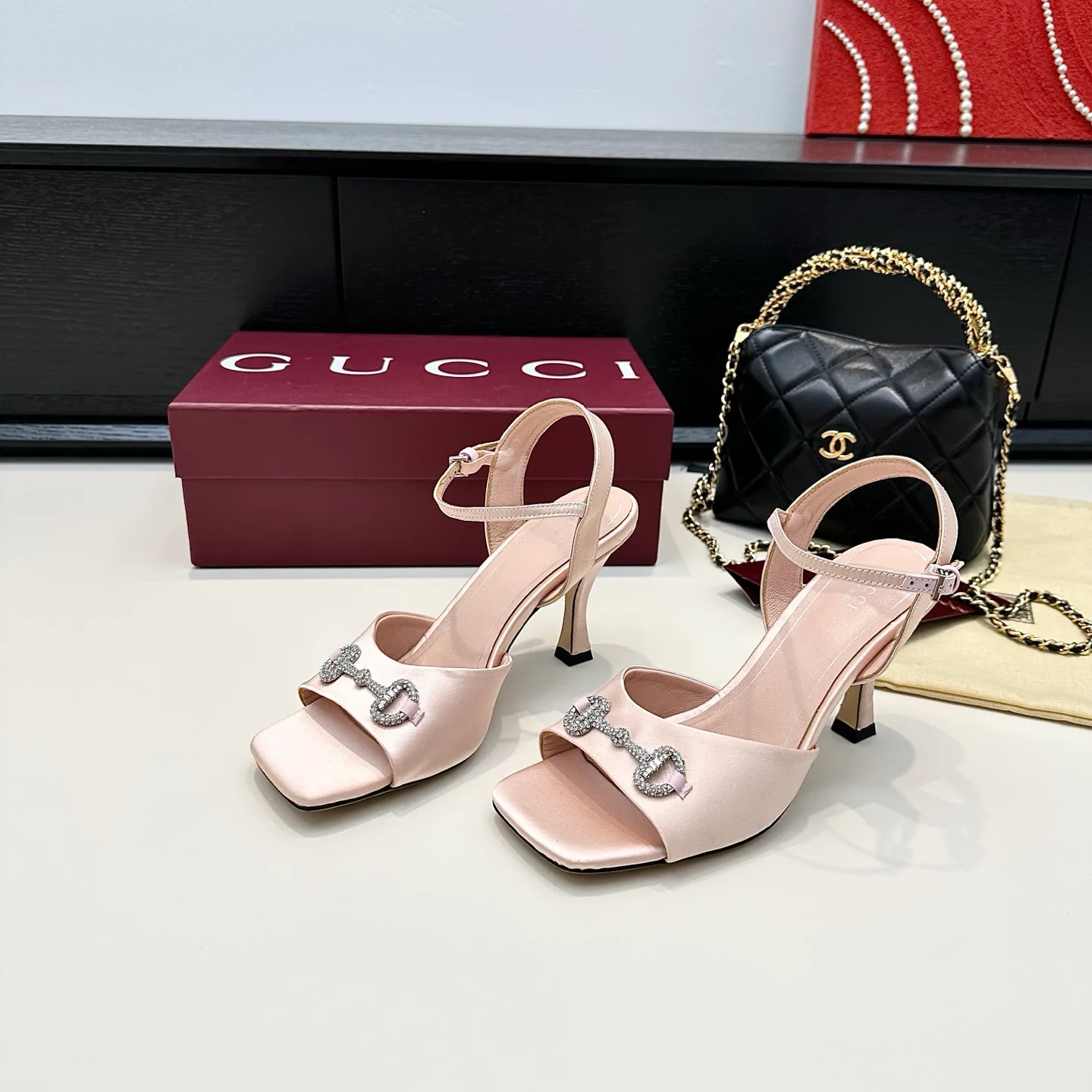 Босоножки Женские Gucci 17614704
