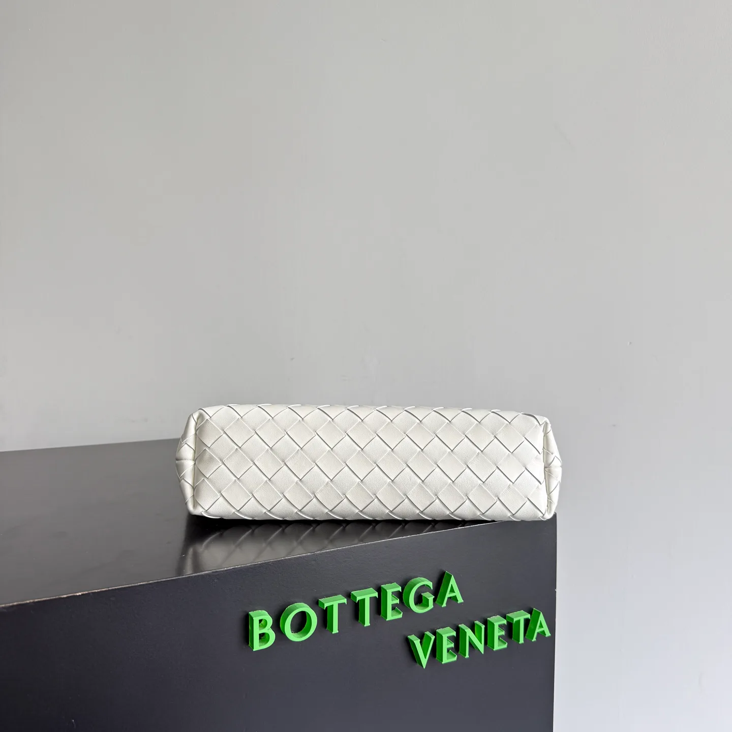 Классические Сумки Женские Bottega Veneta 18004862