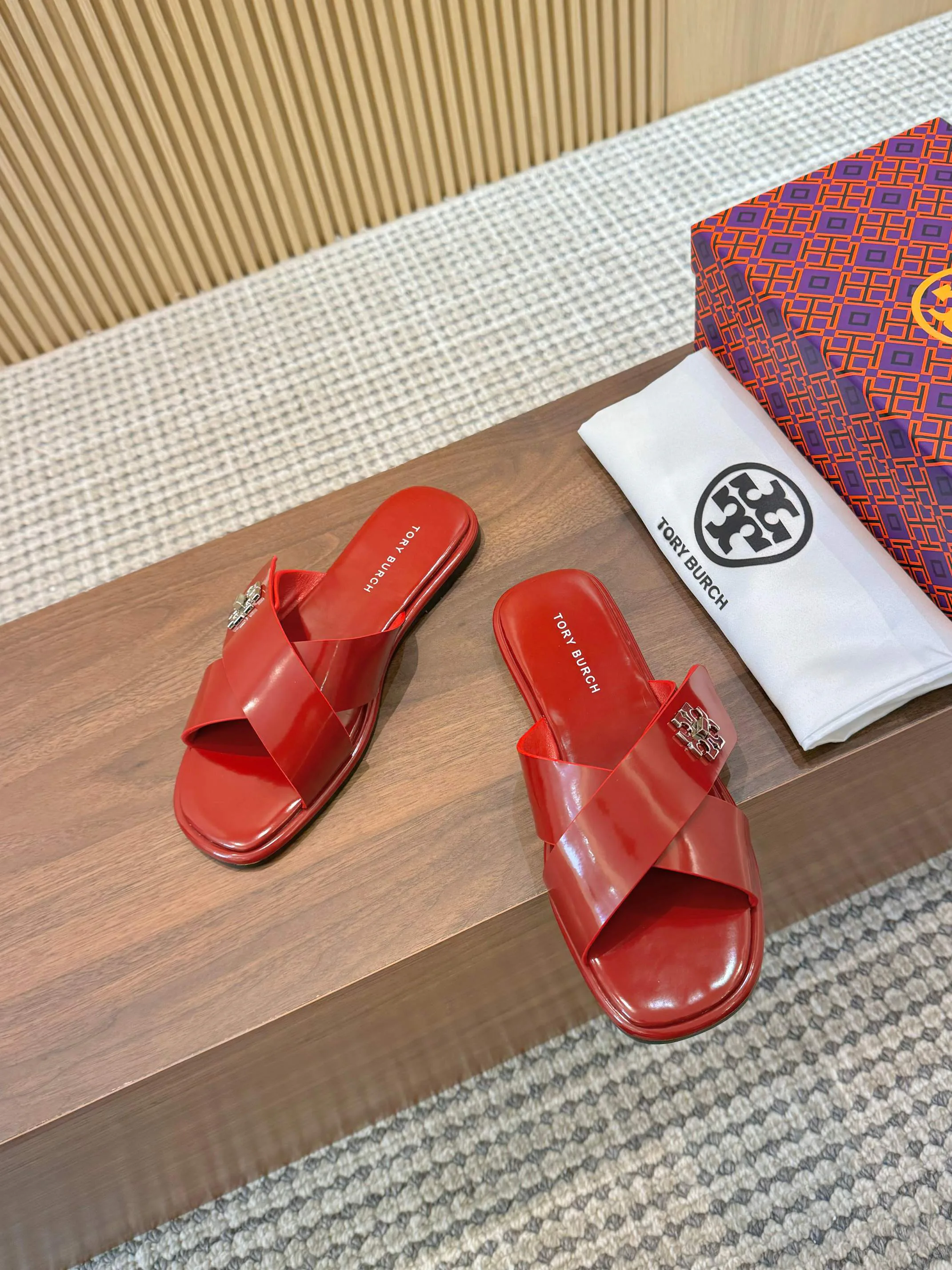 Шлепанцы Женские Tory Burch 35819