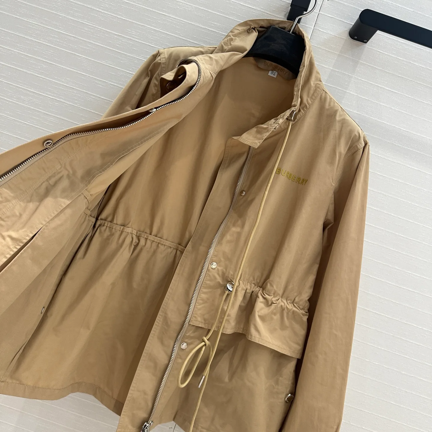 Куртки Женские Burberry 11321