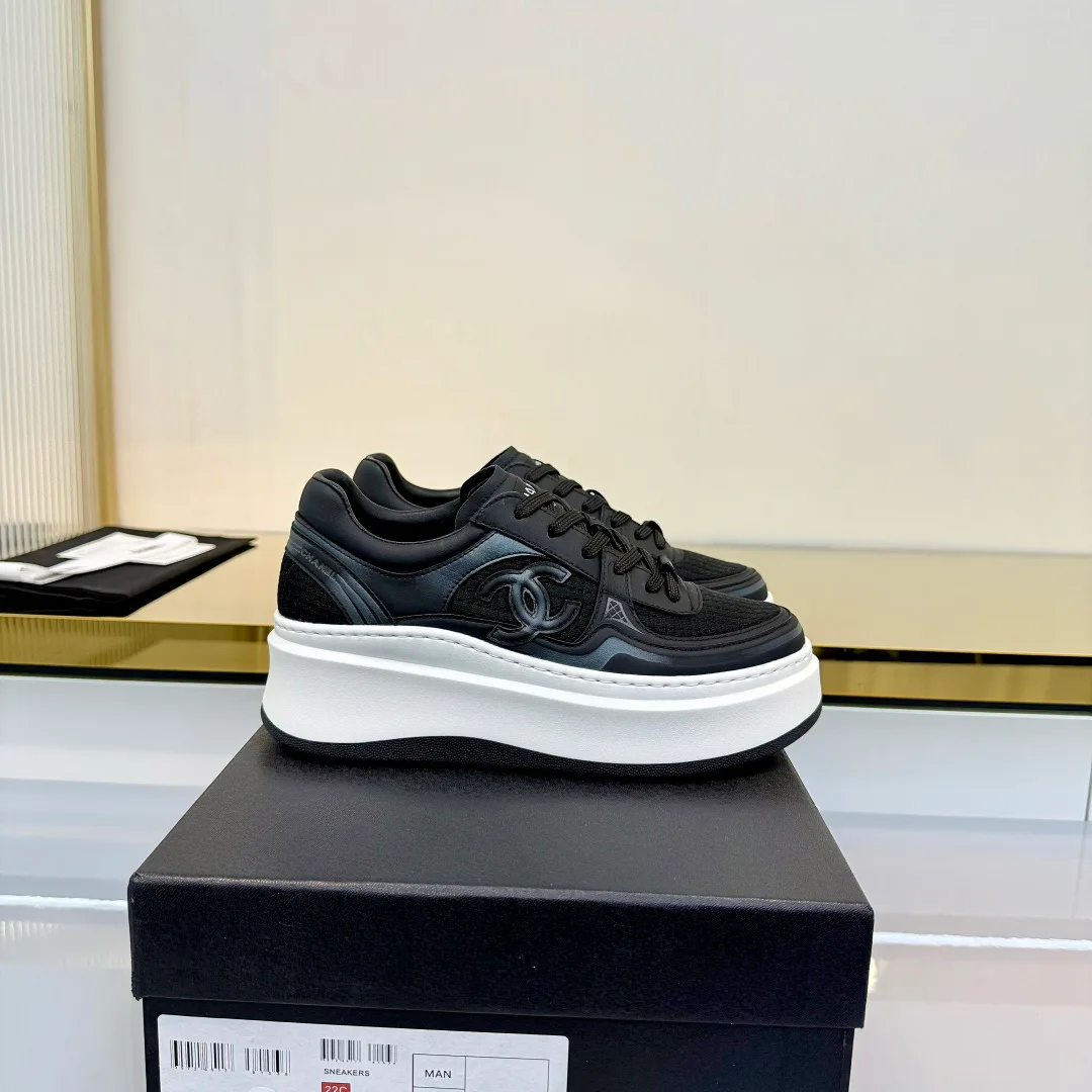 Кроссовки Женские Chanel 1789200