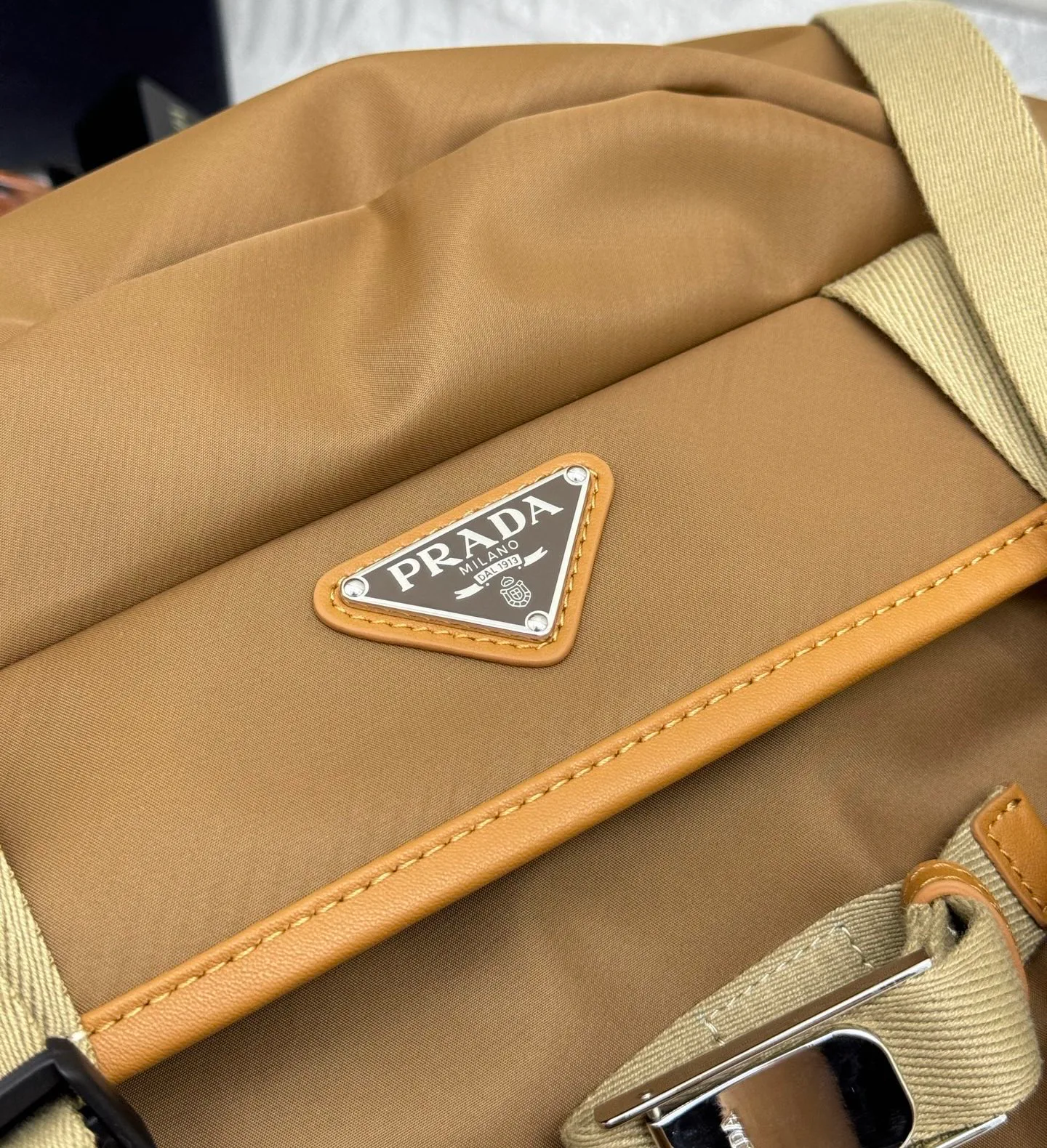 Рюкзаки Женские Prada 11627446