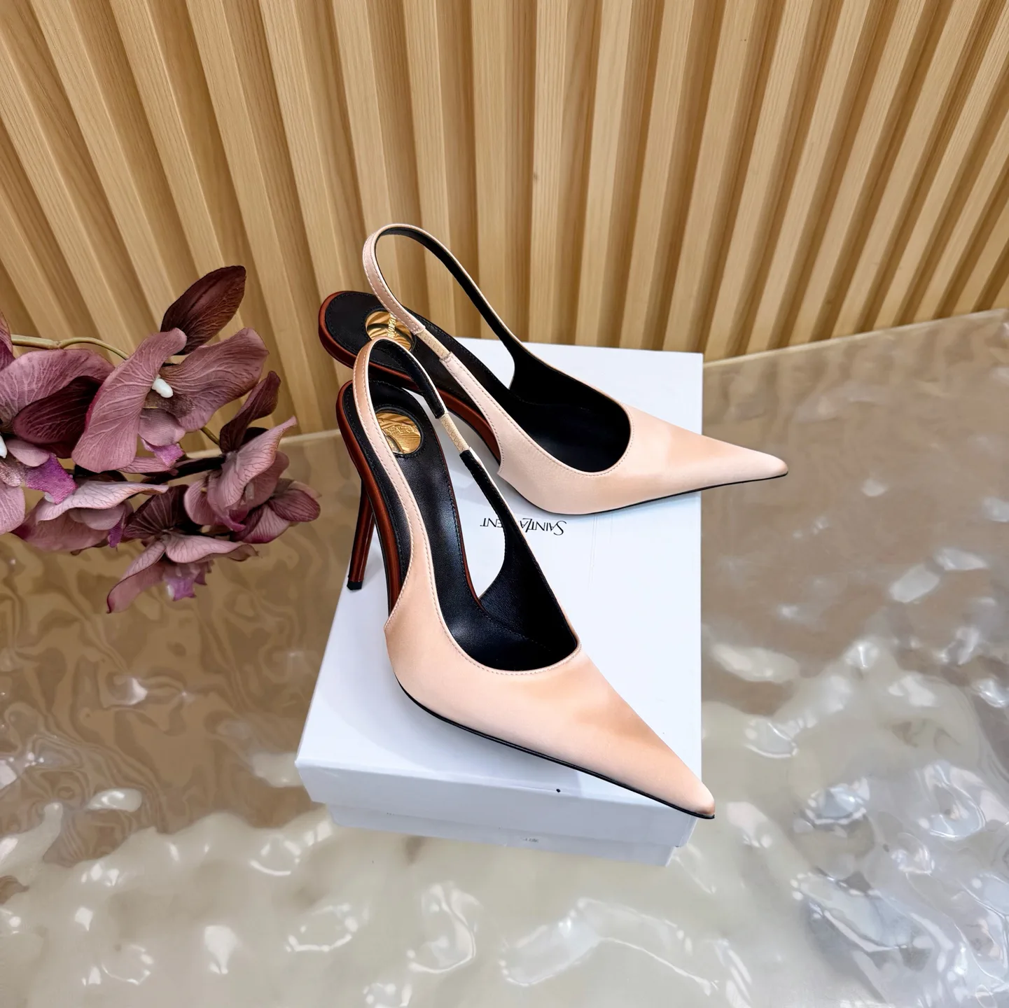 Туфли Женские Saint Laurent 11159614