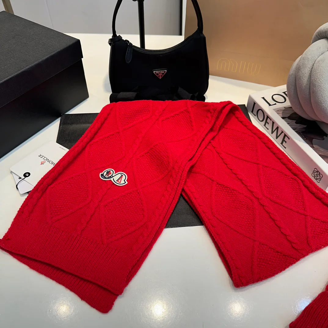 Головные Уборы Moncler 420582
