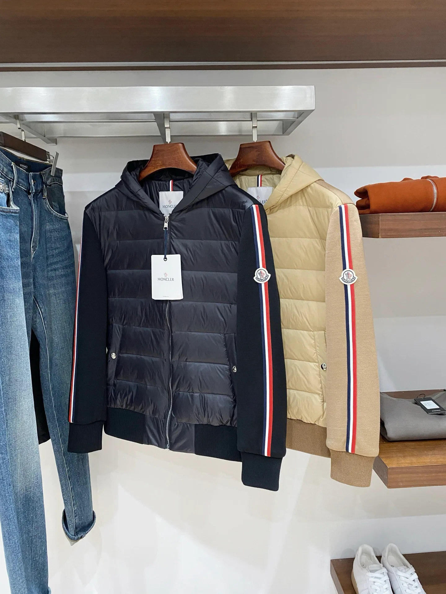 Куртки И Пуховики Мужские Moncler 2656712