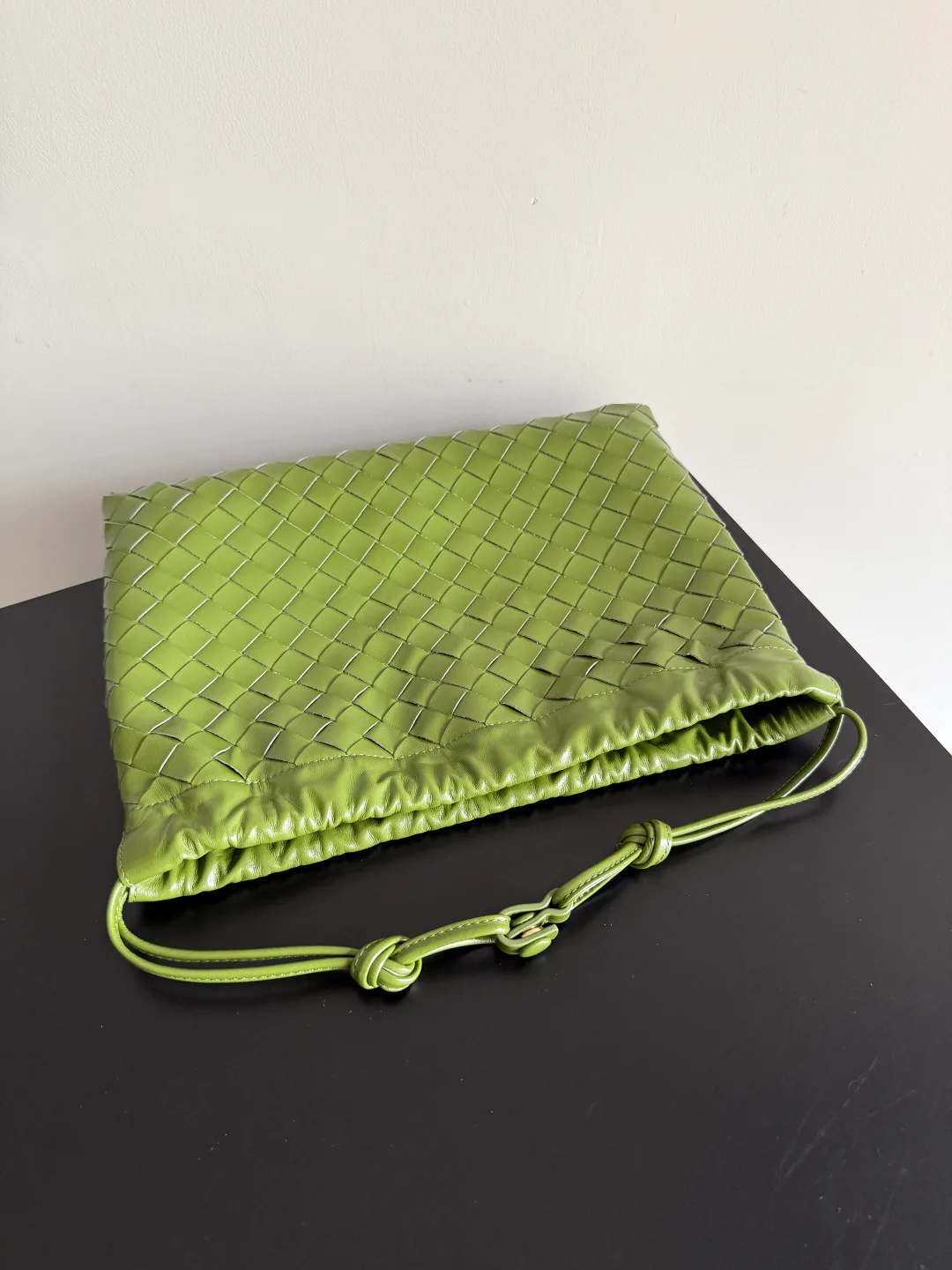 Сумки На Ремне Женские Bottega Veneta 11255465