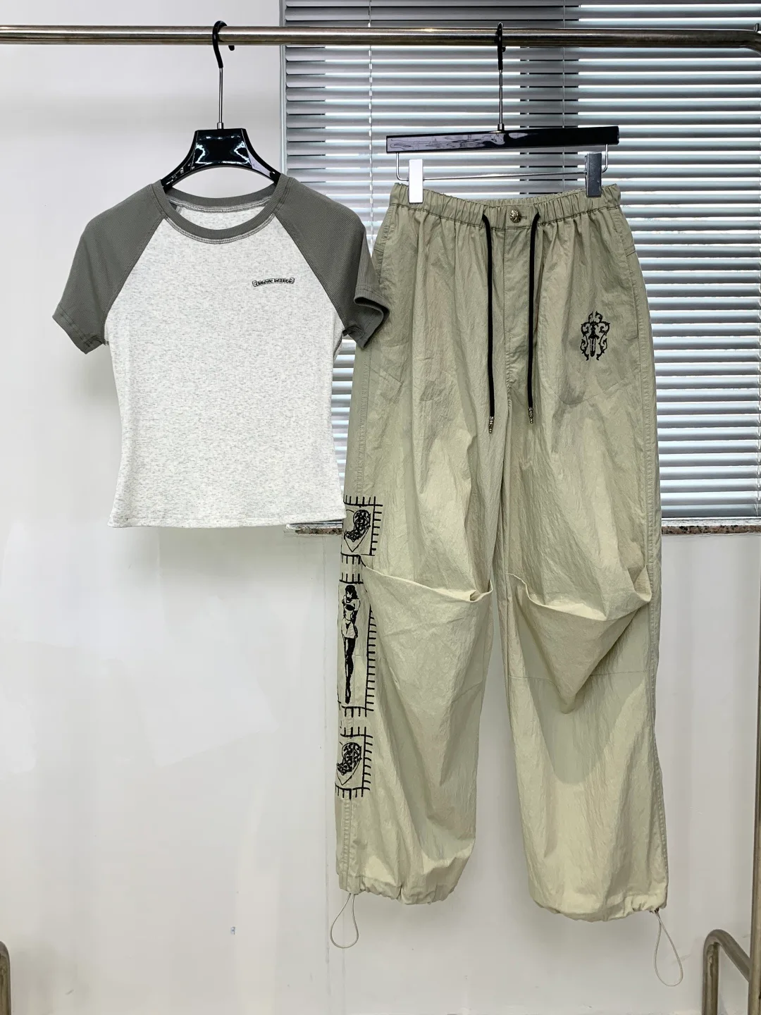 Спортивные Костюмы Женские Chrome Hearts 13543830