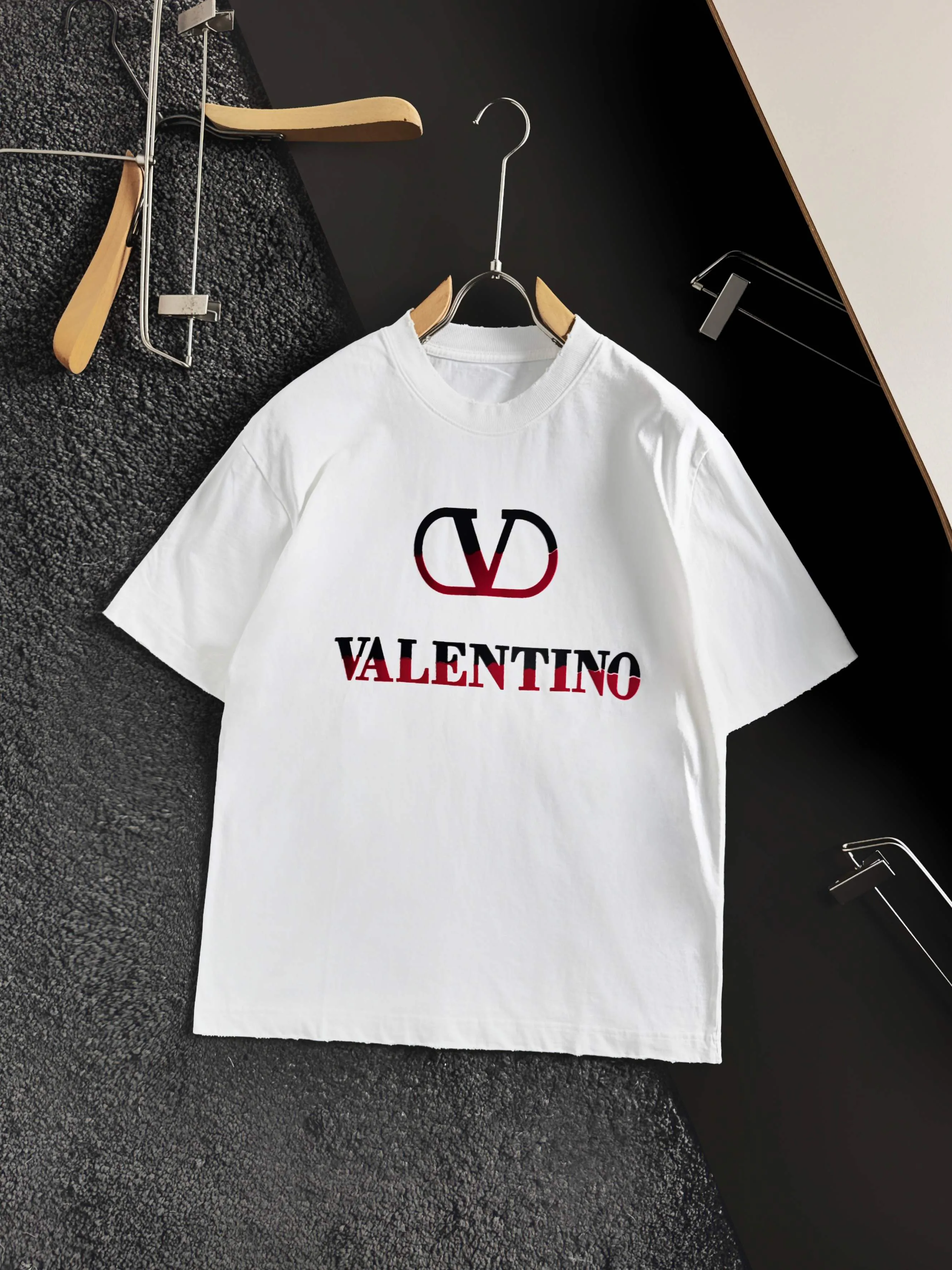 Футболки Женские Valentino 34520